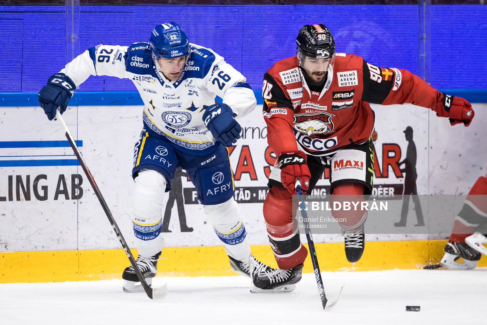 Leksands Patrik Norén och Malmö Redhawks Joe Veleno i