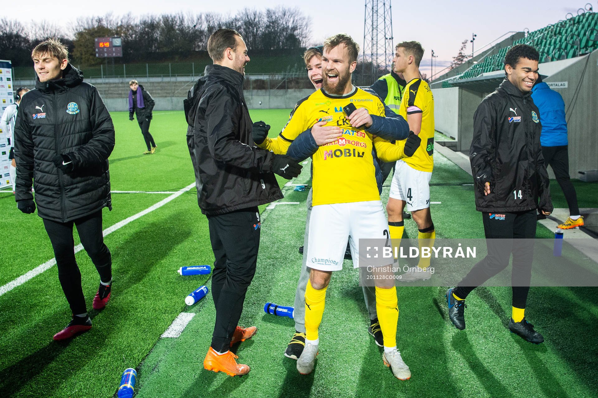 Lunds Jakob Andersson jublar