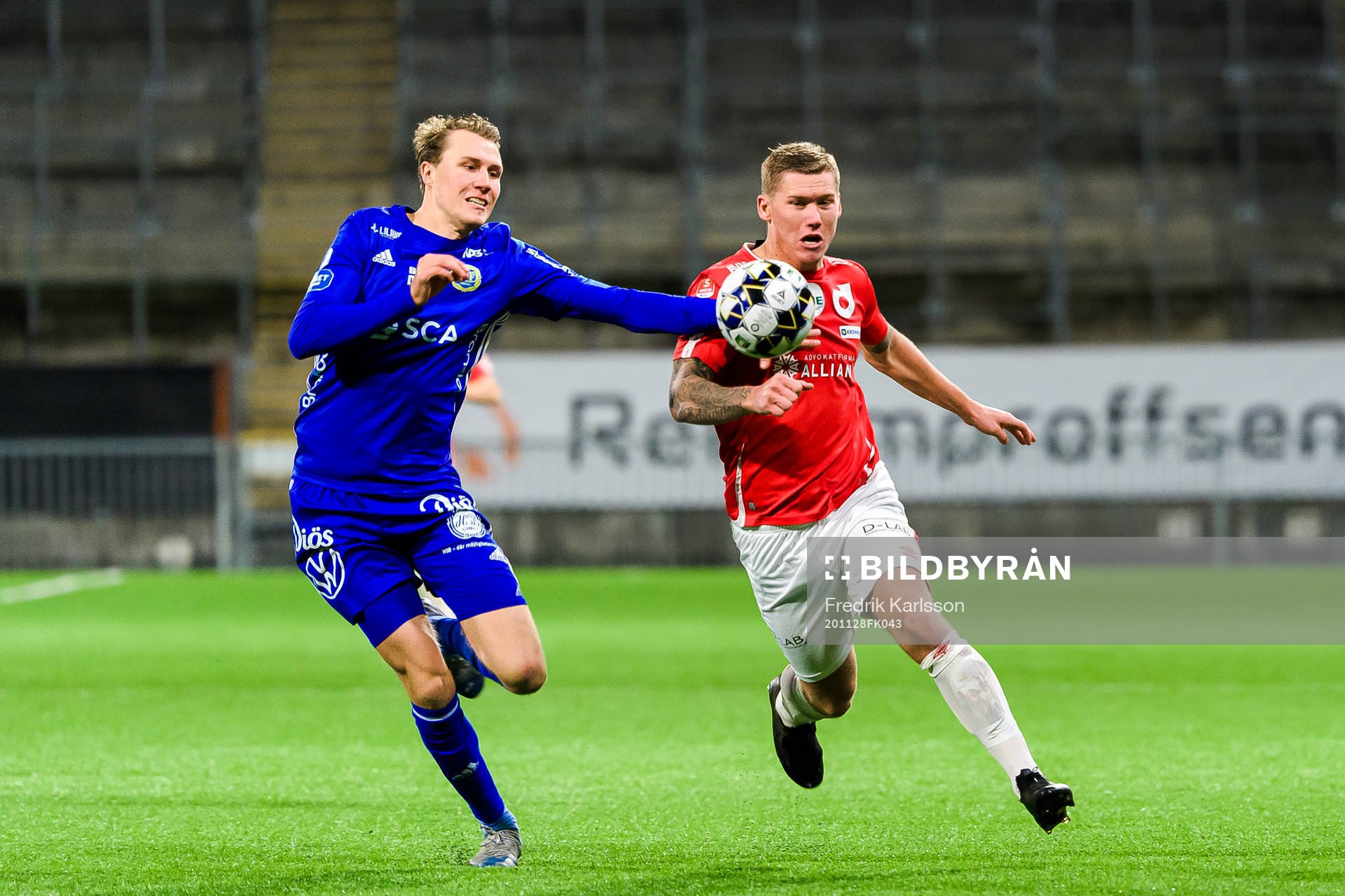 Sundsvalls Niklas Dahlström och Degerfors Victor Edvardsen