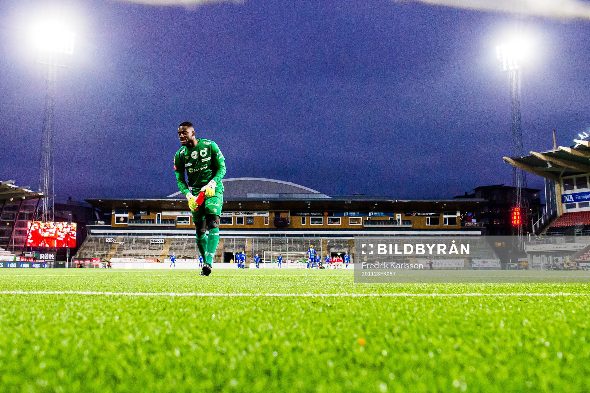 Degerfors målvakt Ismael Diawara deppar