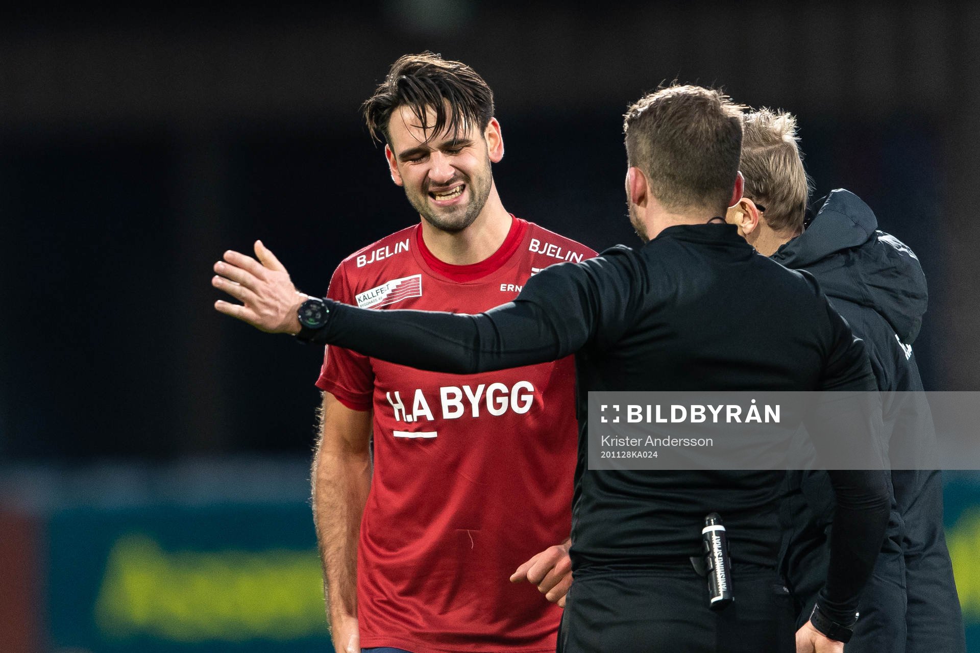 Örgrytes Oliver Stanisic har ont
