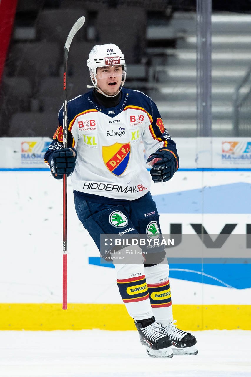 Djurgårdens Alexander Holtz jublar