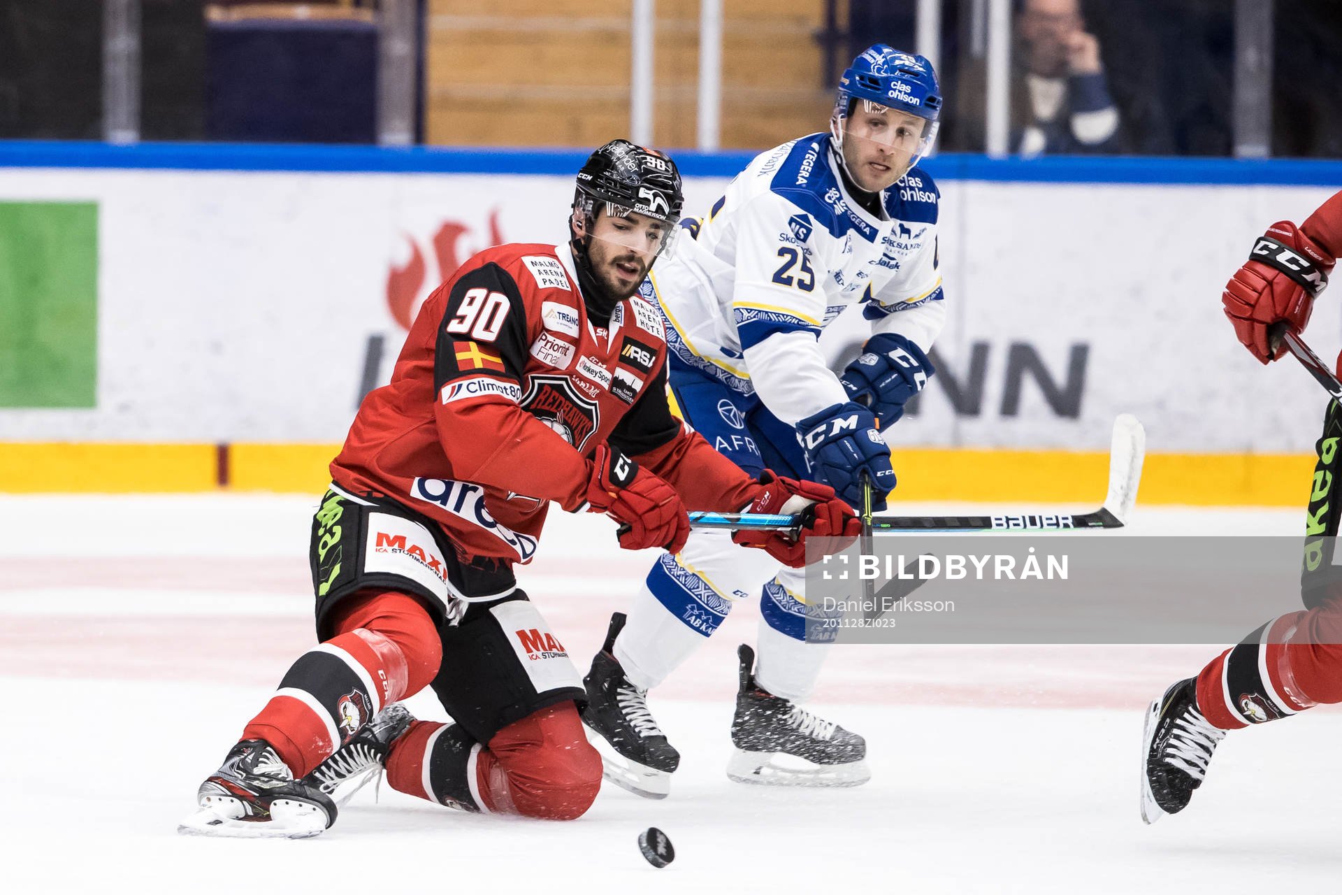 Malmö Redhawks Joe Veleno och Leksands Carter Camper