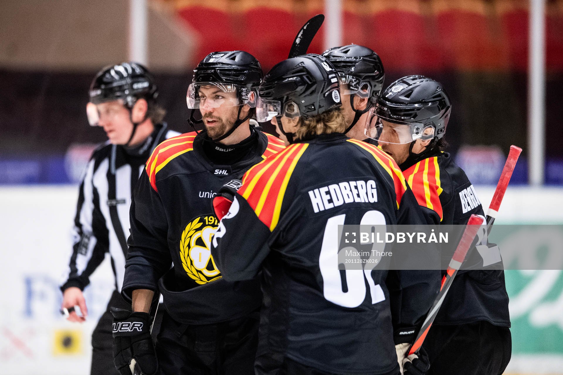 Brynäs Anton Rödin jublar med Nicklas Danielsson