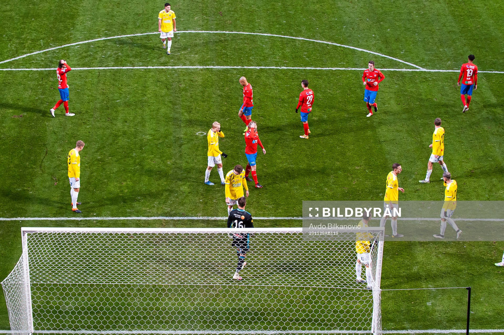 Helsingborgs och Falkenbergs spelare deppar