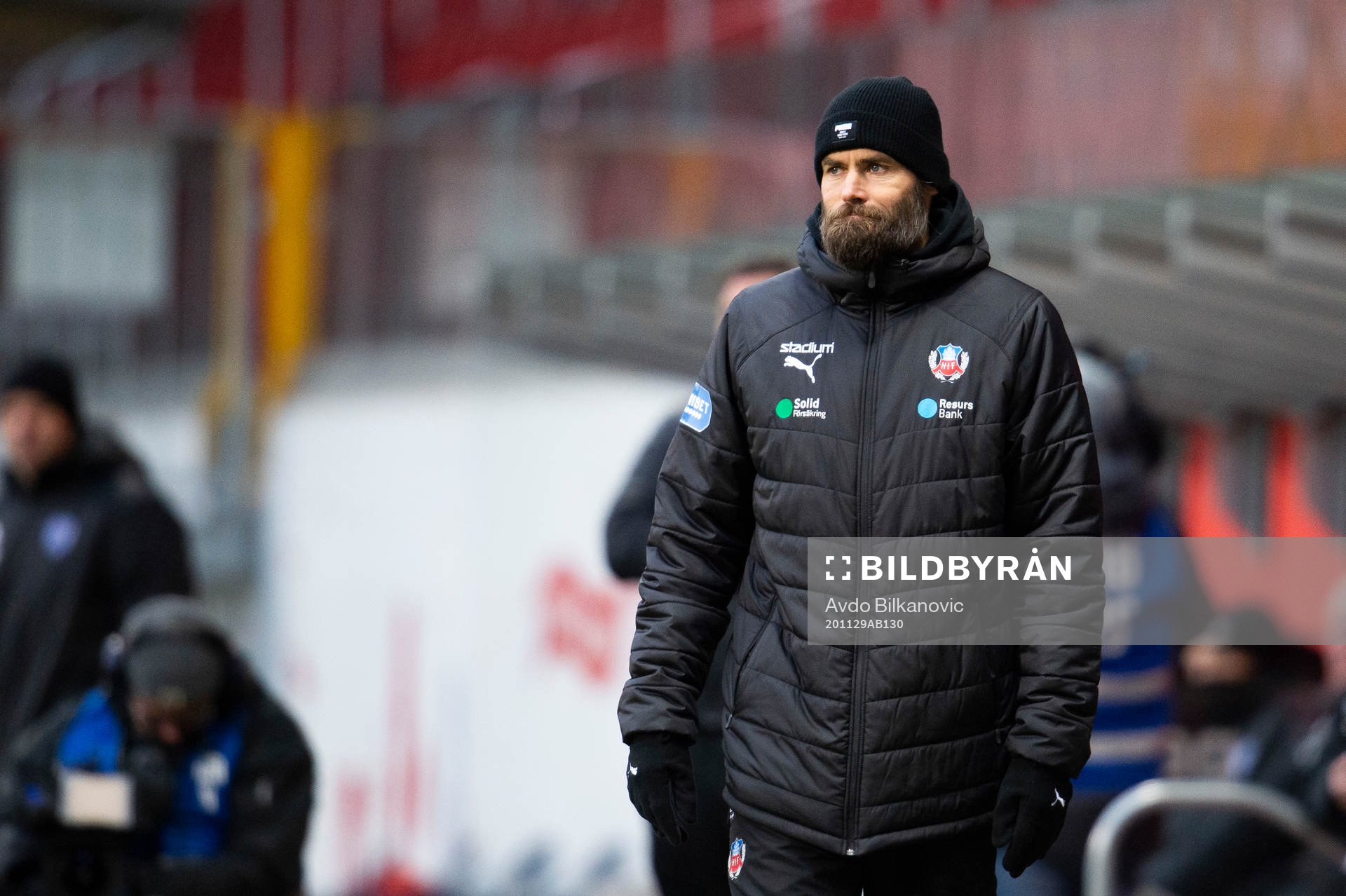 Helsingborgs tränare Olof Mellberg deppar