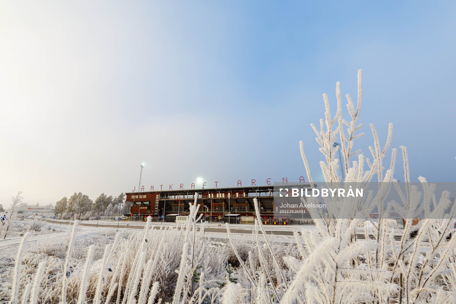 Jämtkraft Arena exteriört i frost