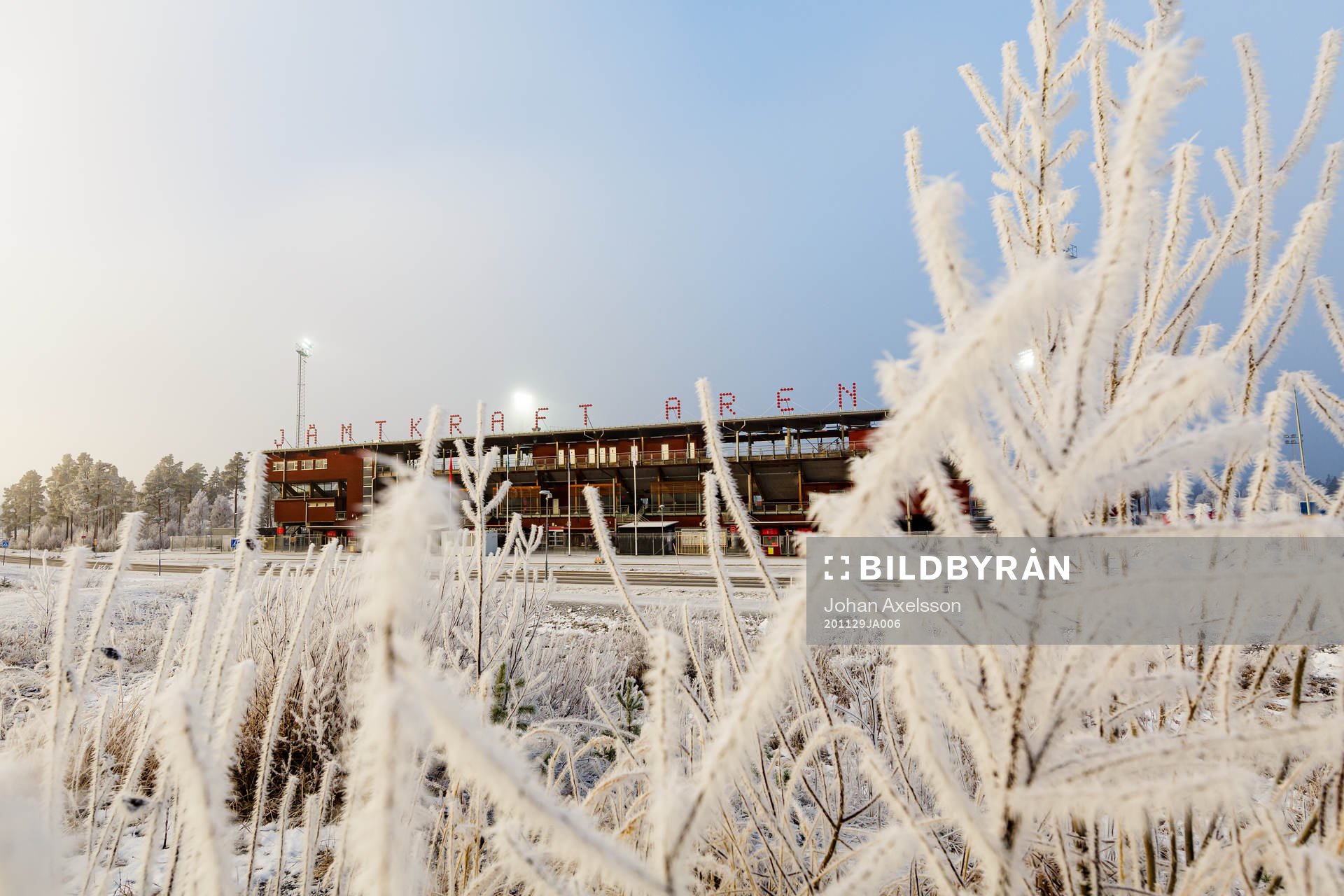 Jämtkraft Arena exteriört i frost