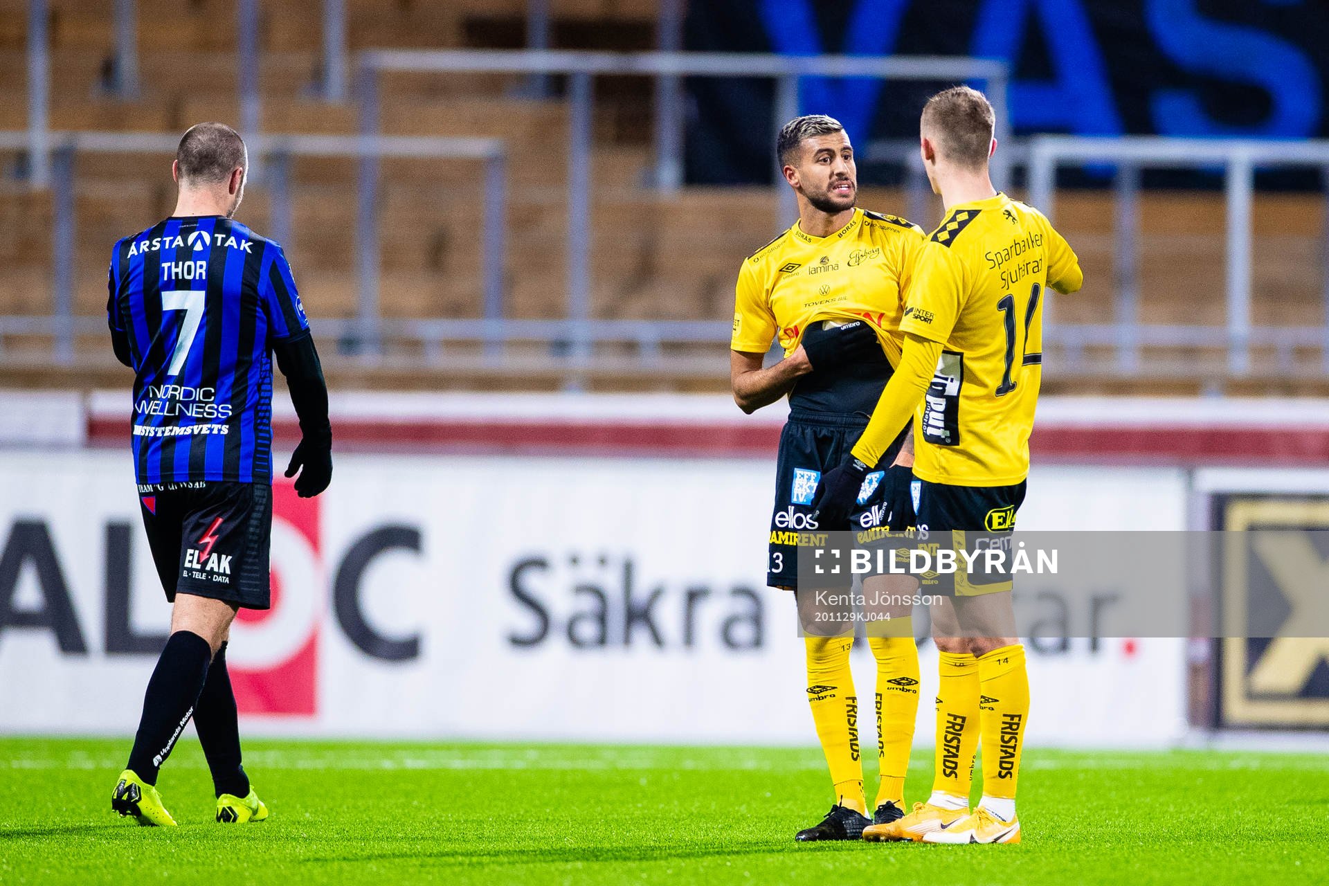 Elfsborgs Rami Kaib och Jacob Ondrejka deppar