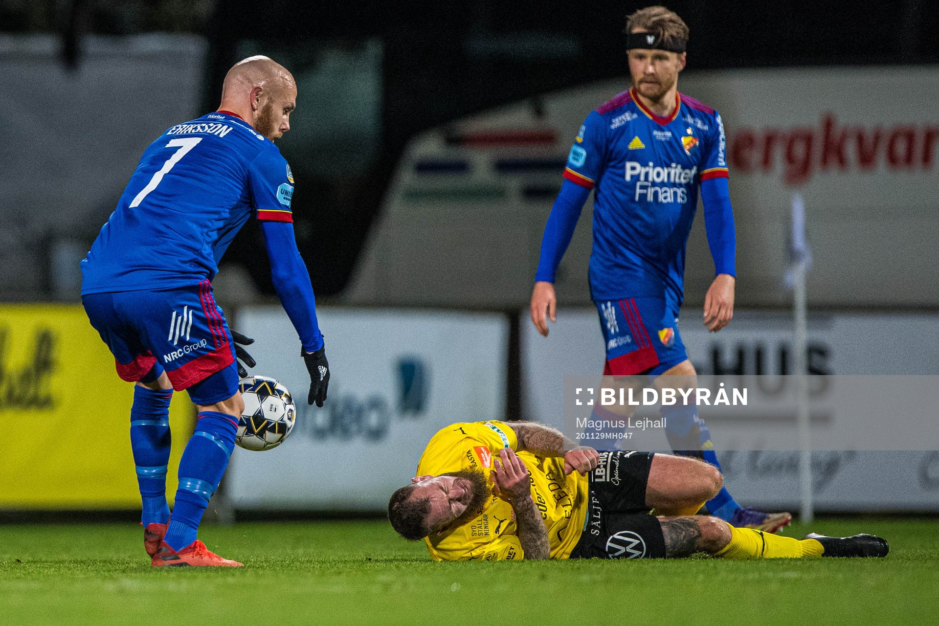 Mjällbys Martin Spelmann  har ont