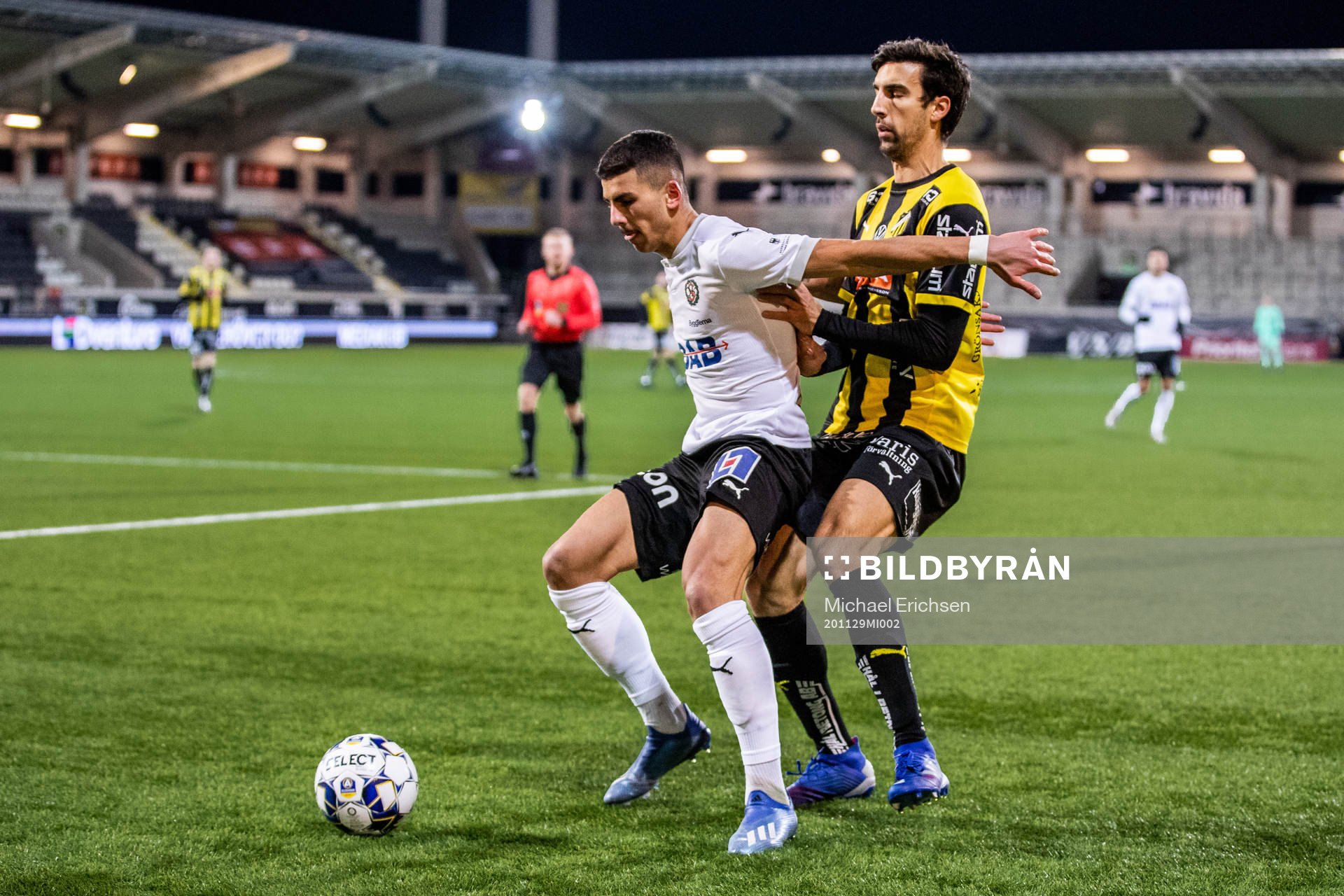 Örebros Hussein Ali och Häckens Nikola Gulan