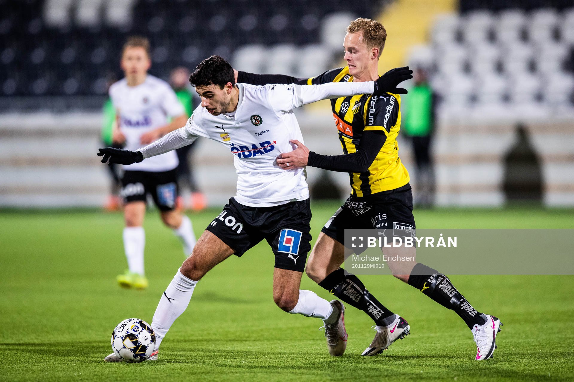 Örebros Deniz Hümmet och Häckens Gustav Berggren