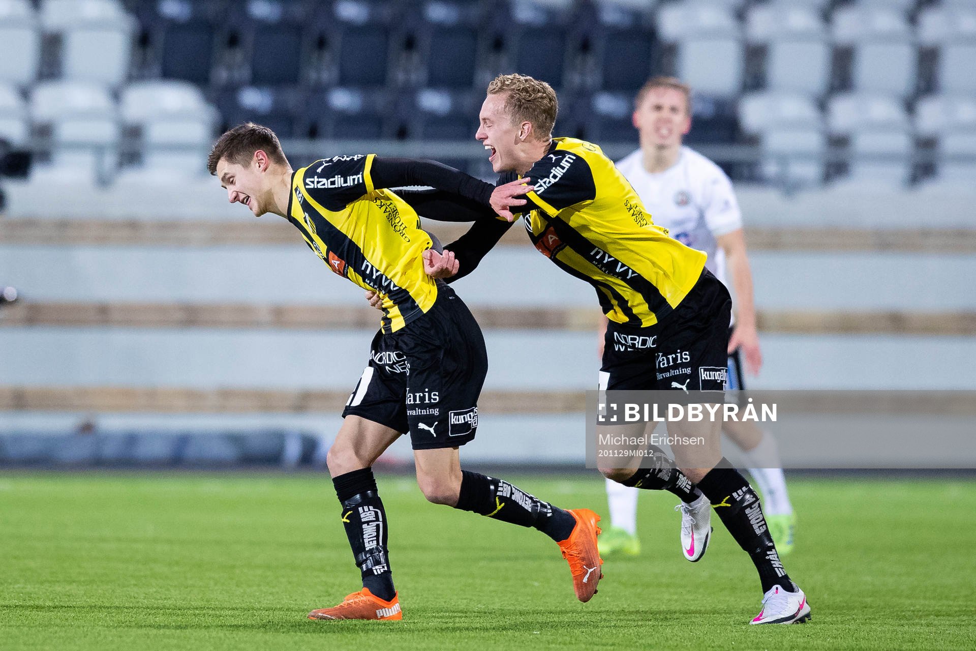 Häckens Leo Bengtsson jublar
