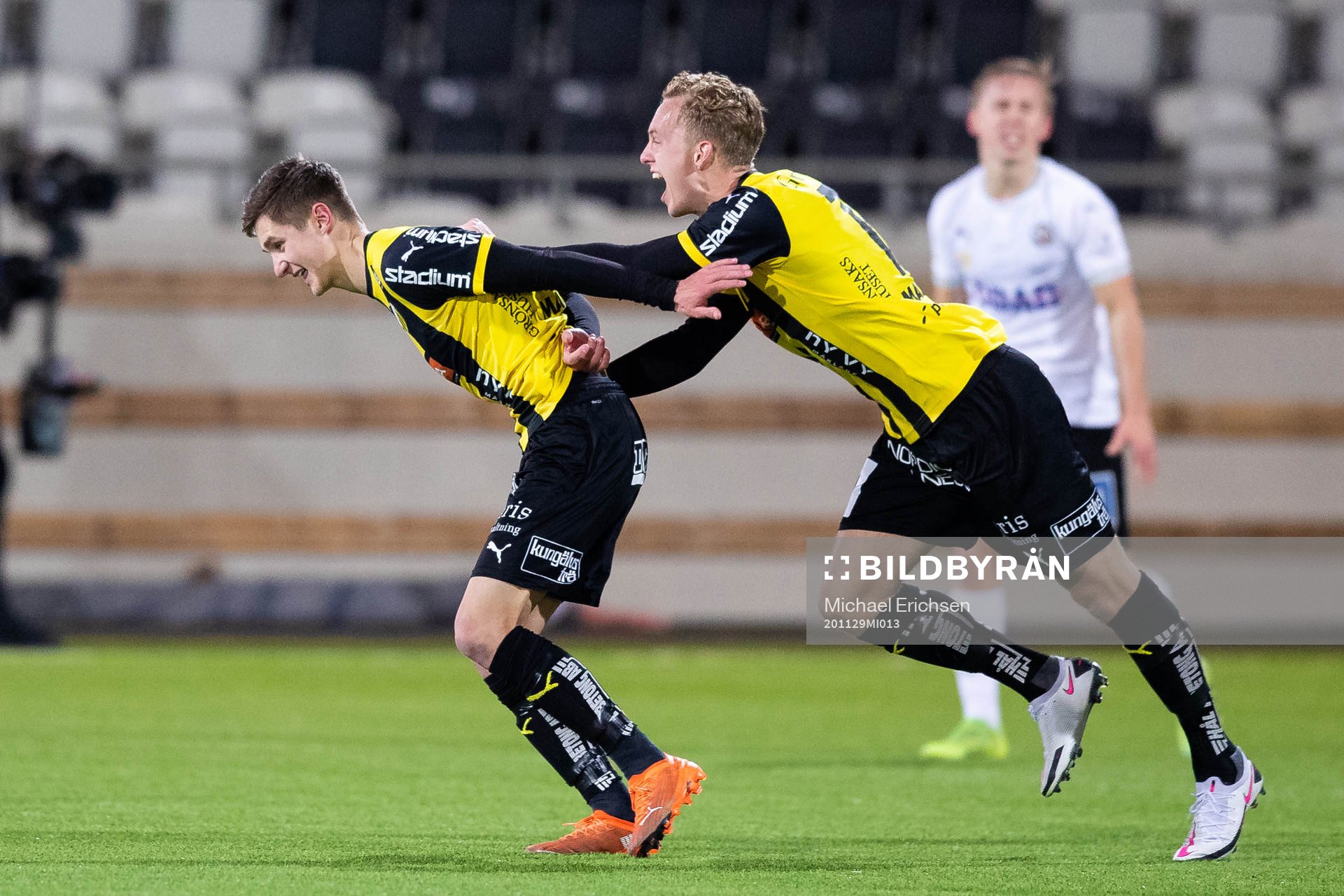 Häckens Leo Bengtsson jublar