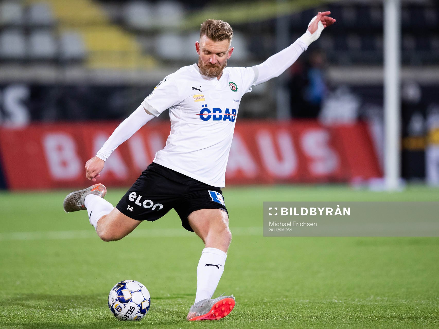 Örebros Michael Almebäck