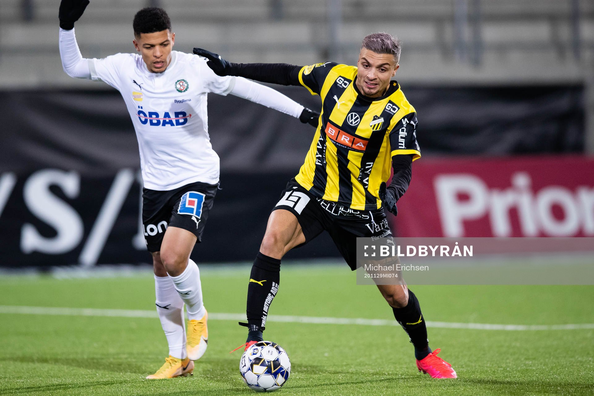 Örebros Romain Gall och Häckens Ahmed Yasin