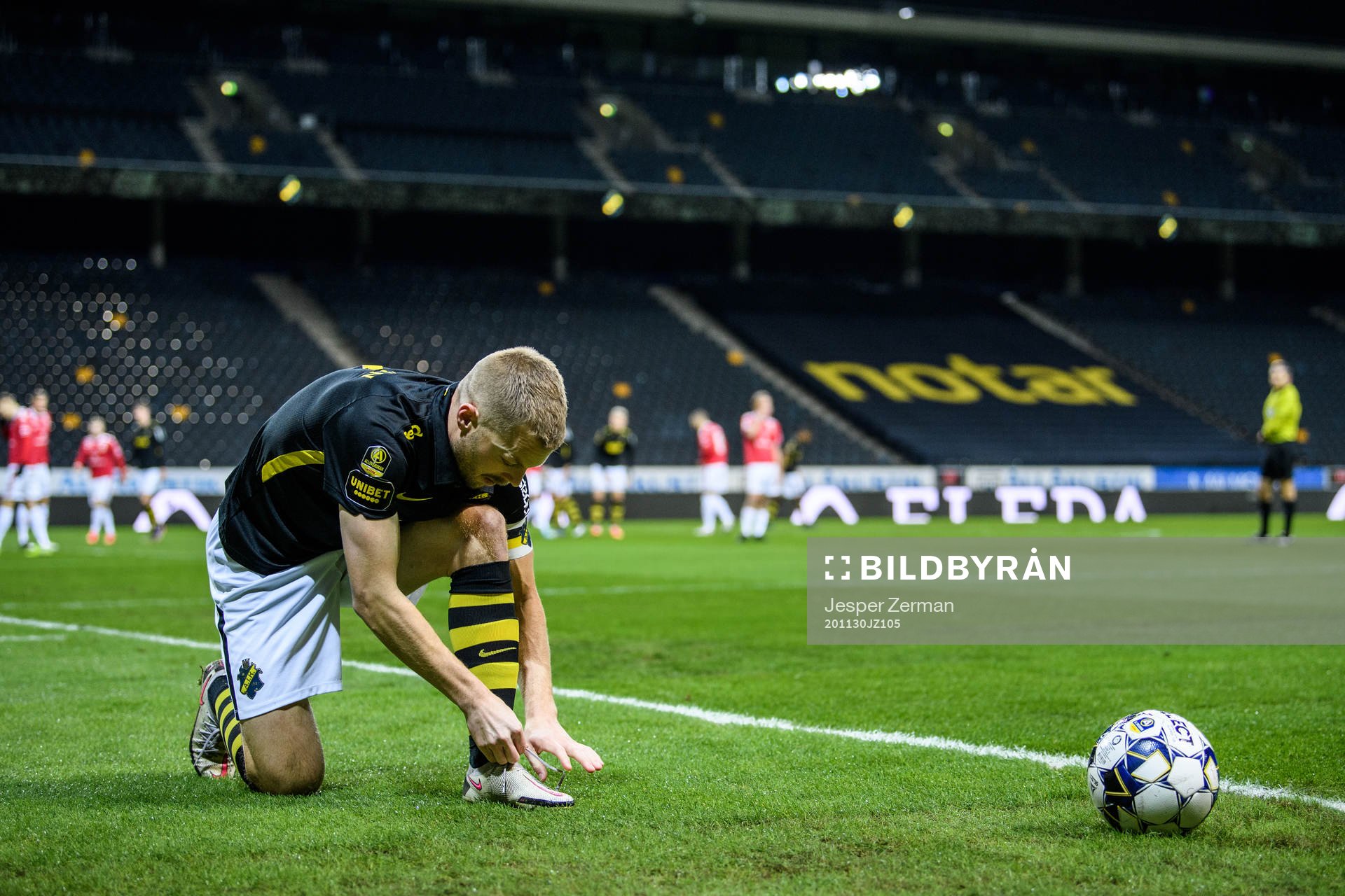 s Sebastian Larsson