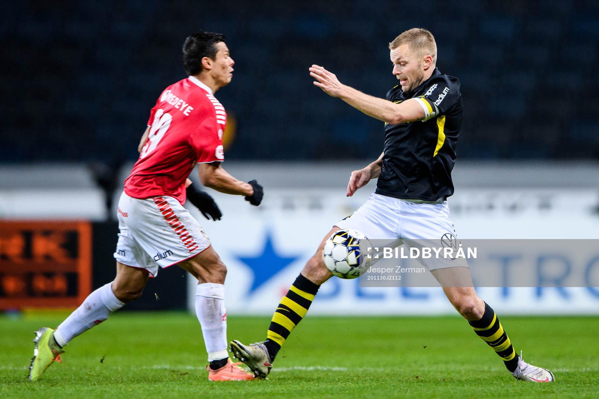 s Sebastian Larsson