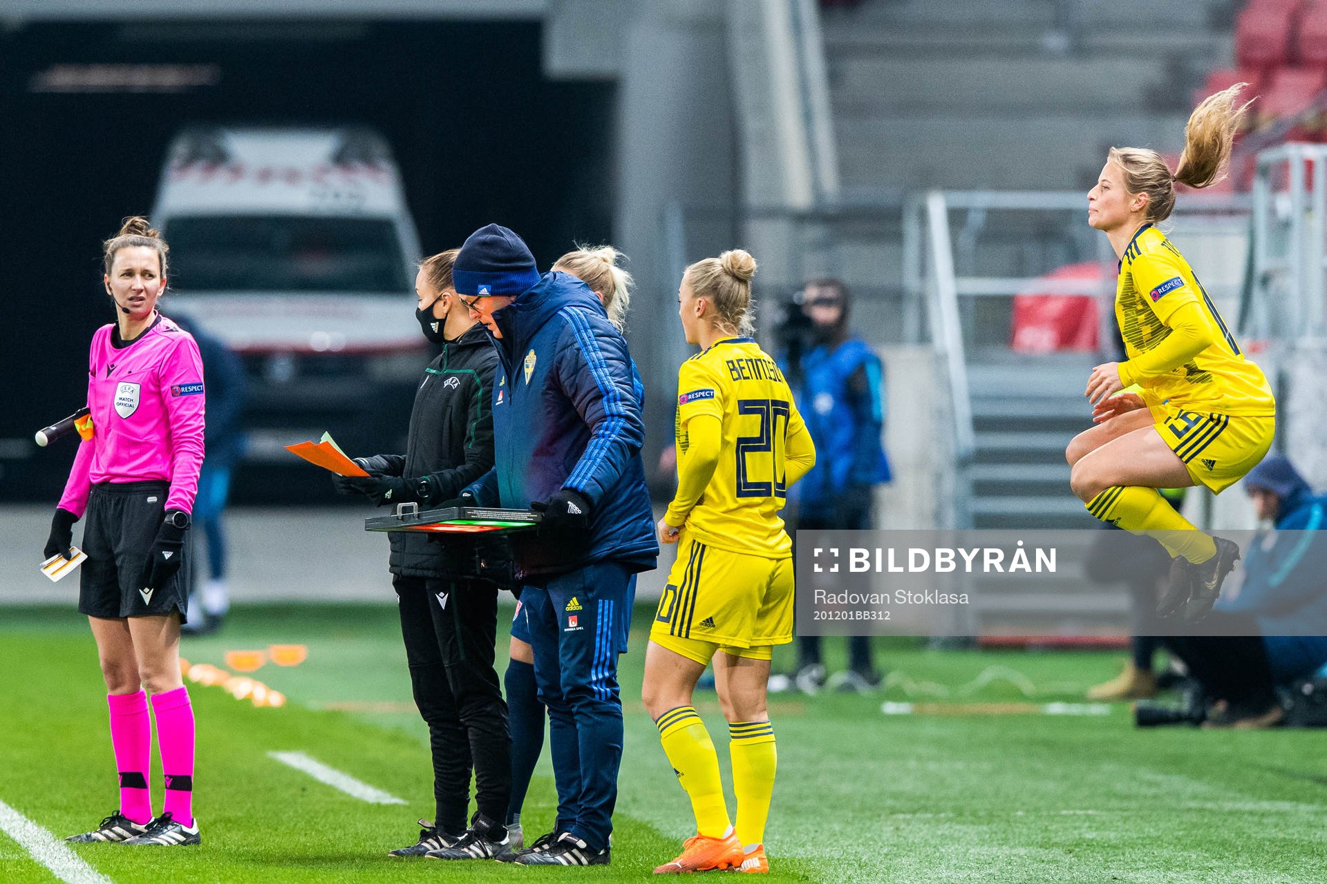 Hanna Bennison and Anna Anvegård of Sweden are subsituted