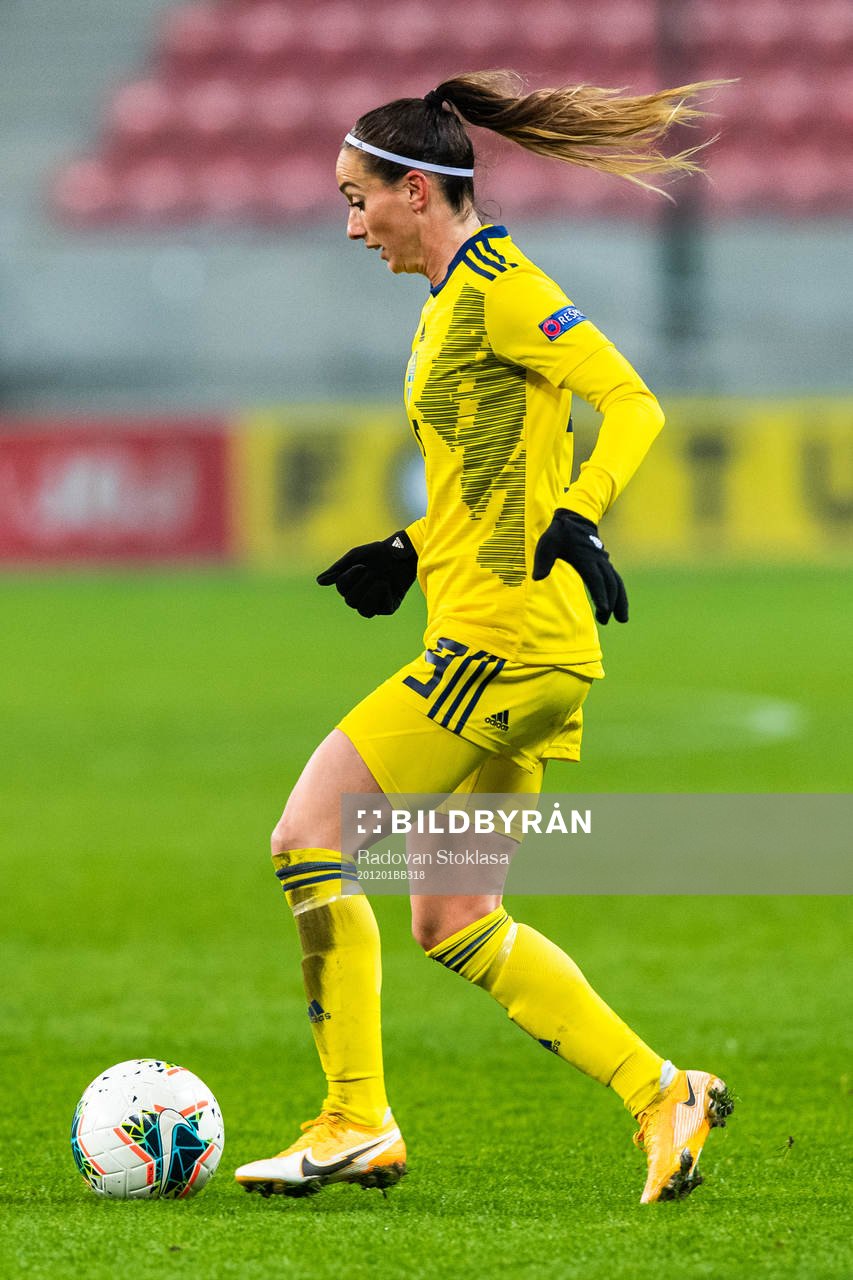 Kosovare Asllani of Sweden