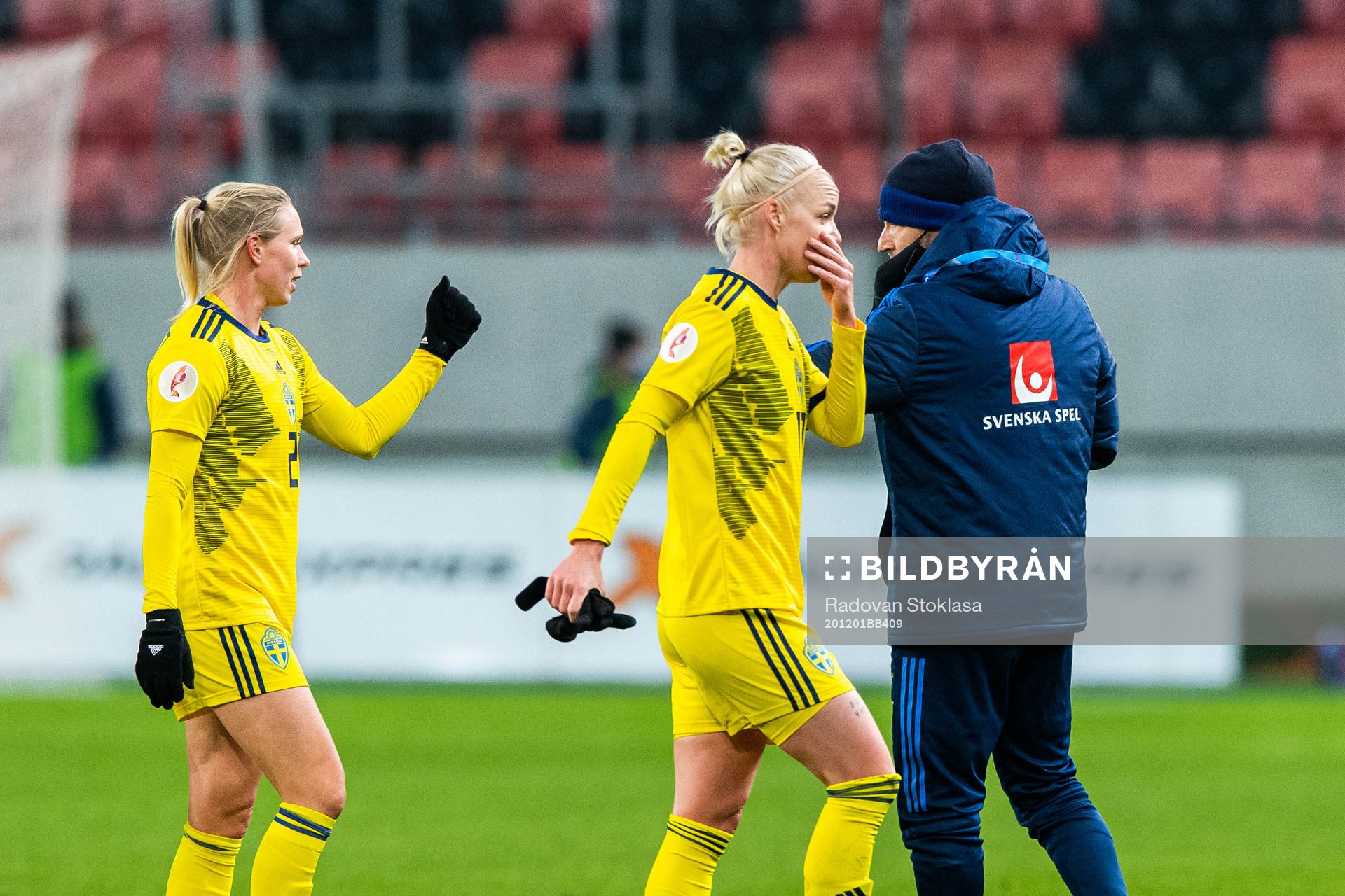 Jonna Andersson of Sweden ceelbrates