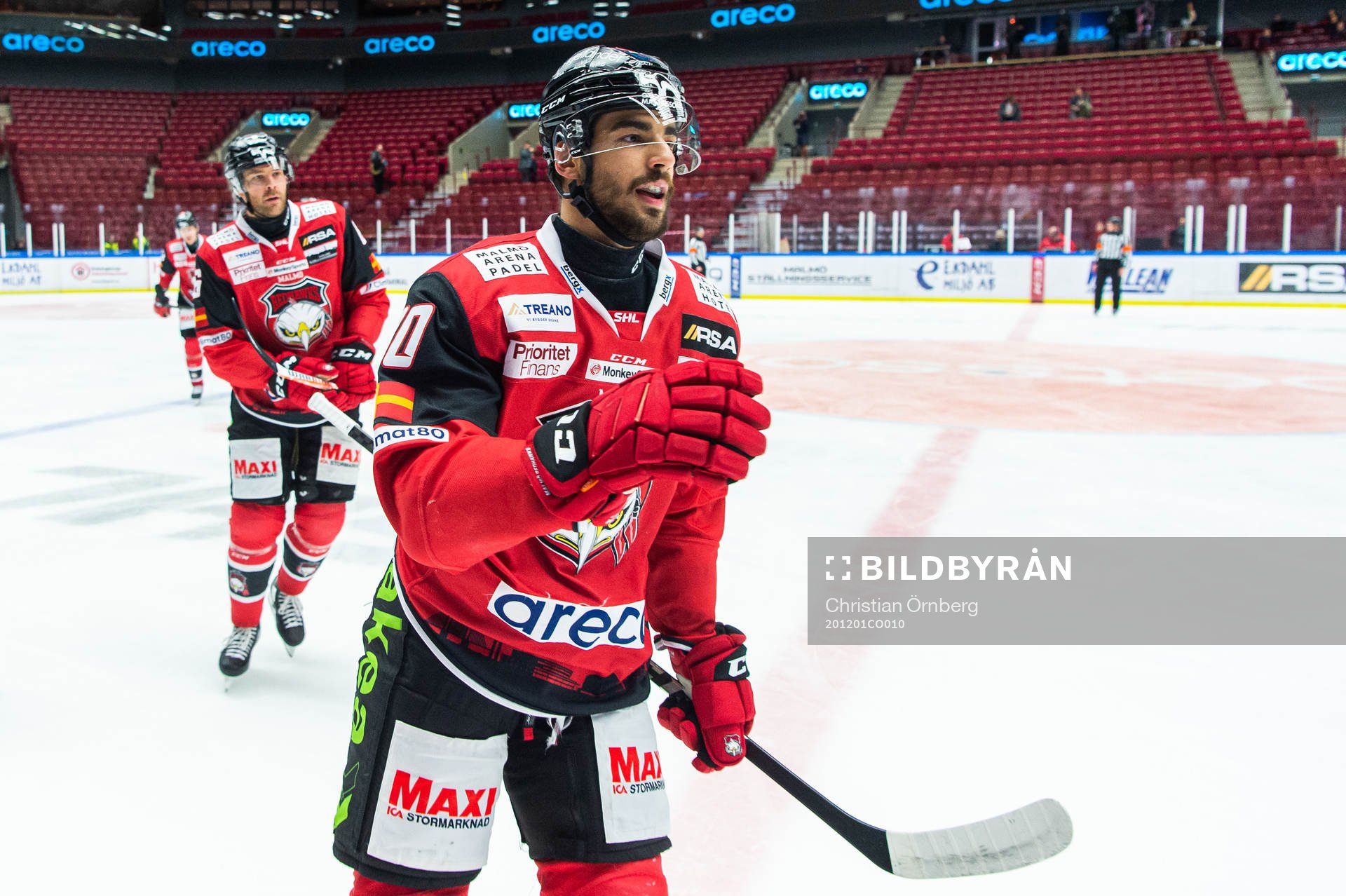 Malmö Redhawks Joseph Veleno jublar