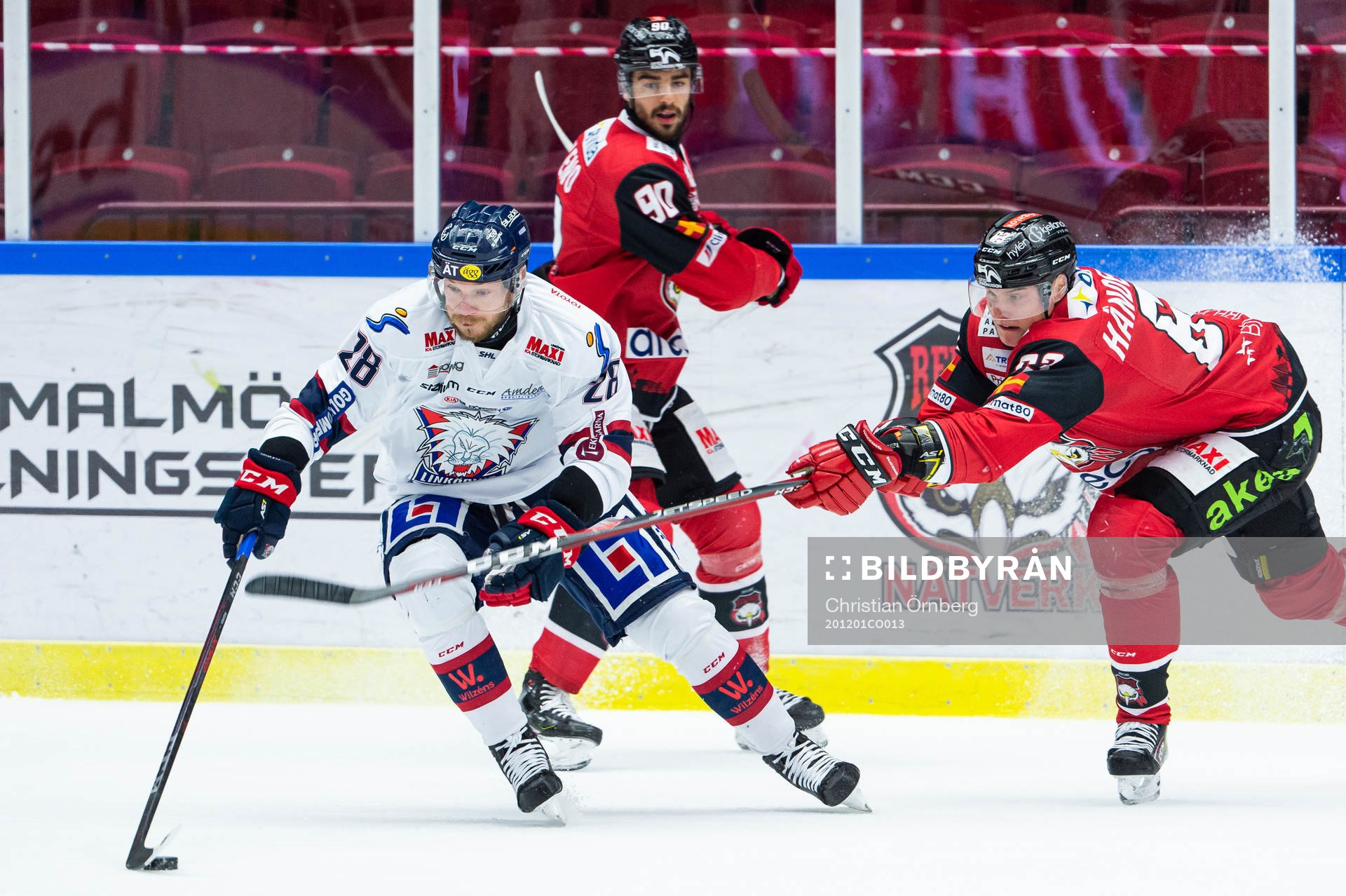 Linköpings Jaakko Rissanen och Malmö Redhawks Fredrik