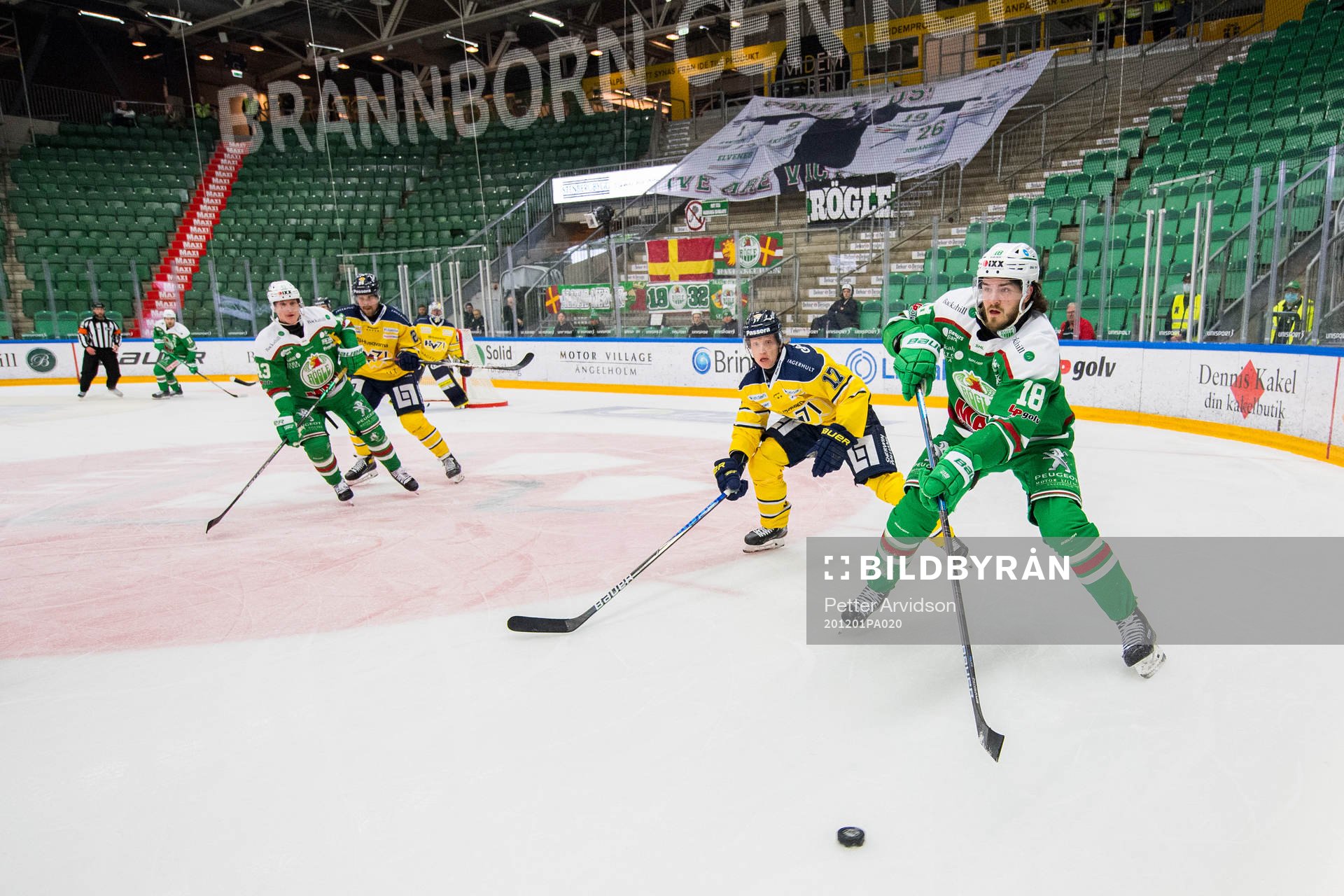 s Emil Johansson