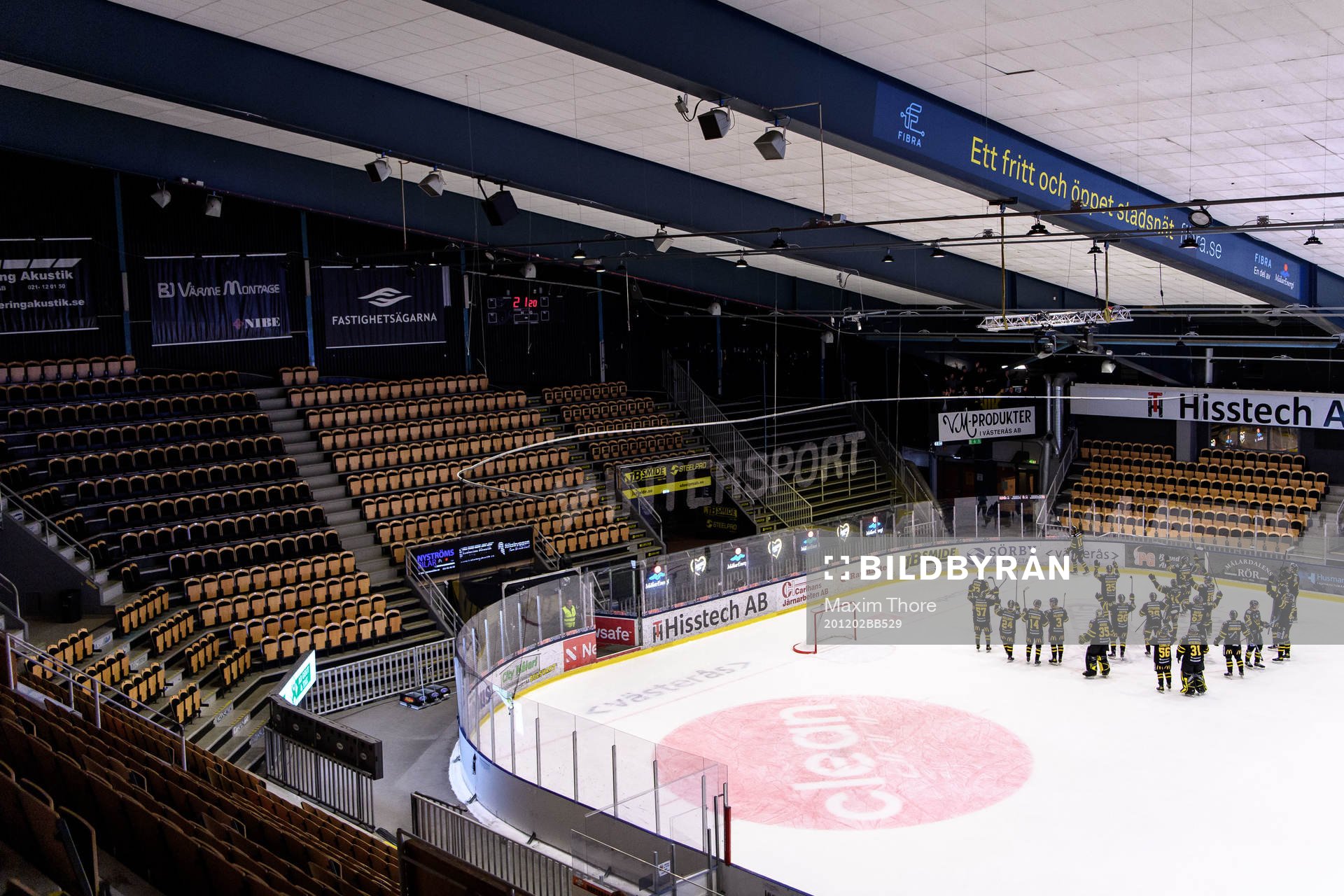 Västerås spelare jublar