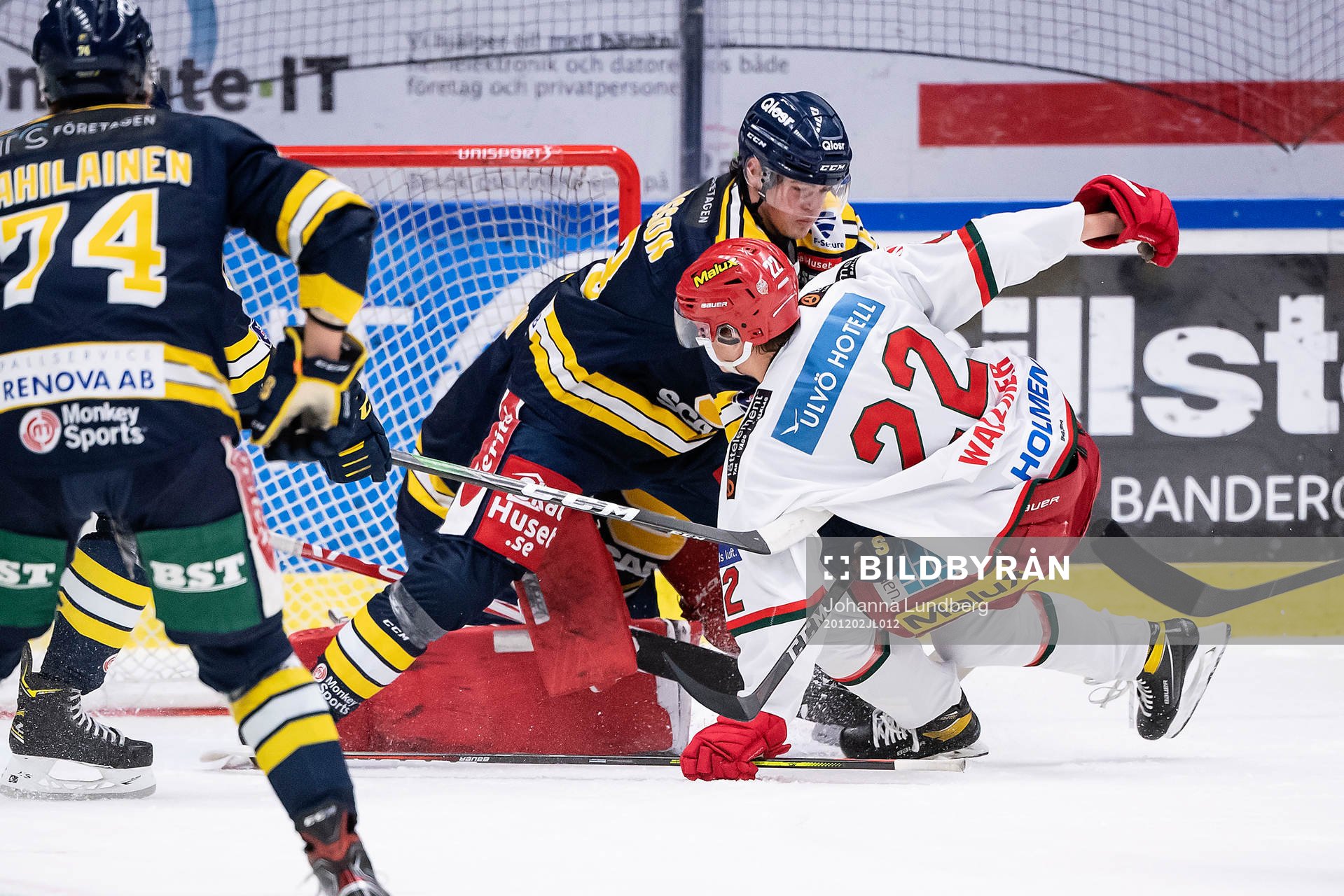 Södertäljes Axel Andersson och Modos William Wallinder