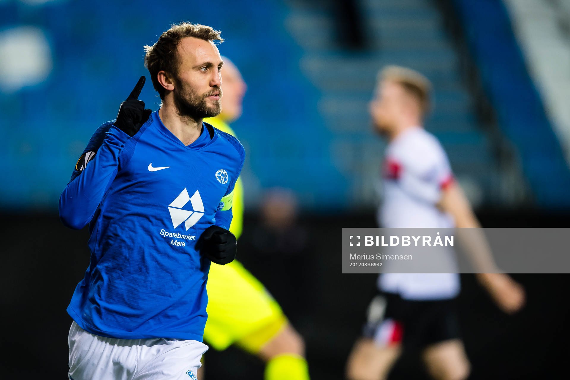 Magnus Wolff Eikrem of Molde celebrates
