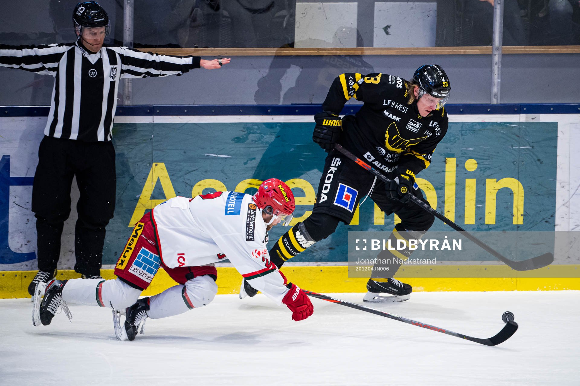 Västerås Alexander Lunsjö och Modos Anton Öhman