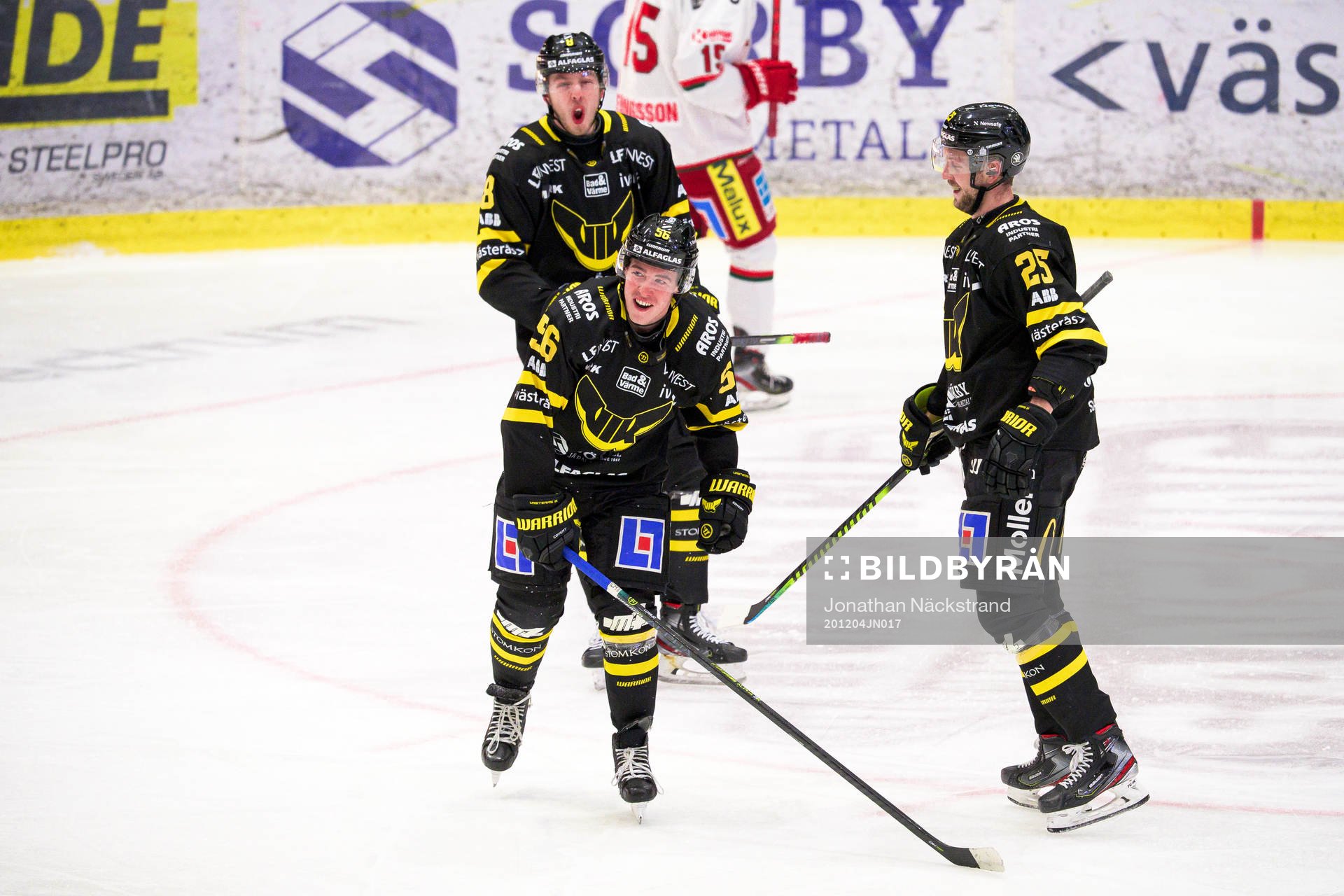 Västerås Alexander Lunsjö jublar