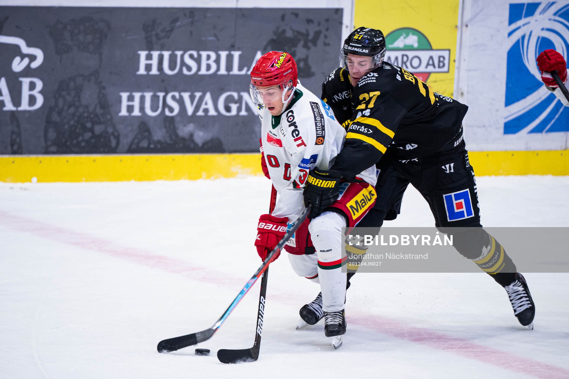 Modos Max Tjernström och Västerås Sebastian Benker