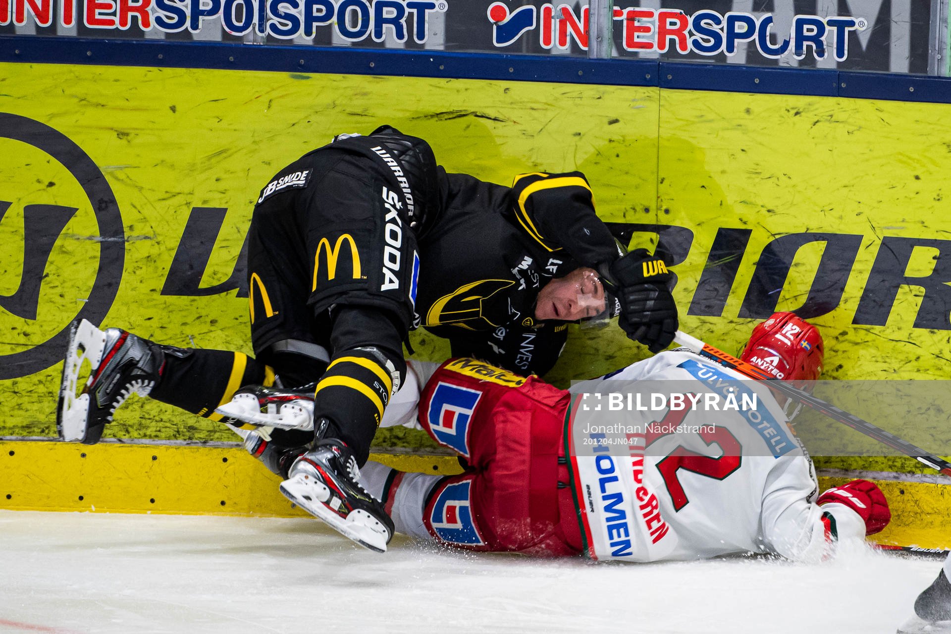 Västerås Sebastian Benker och Modos Jesper Lindgren