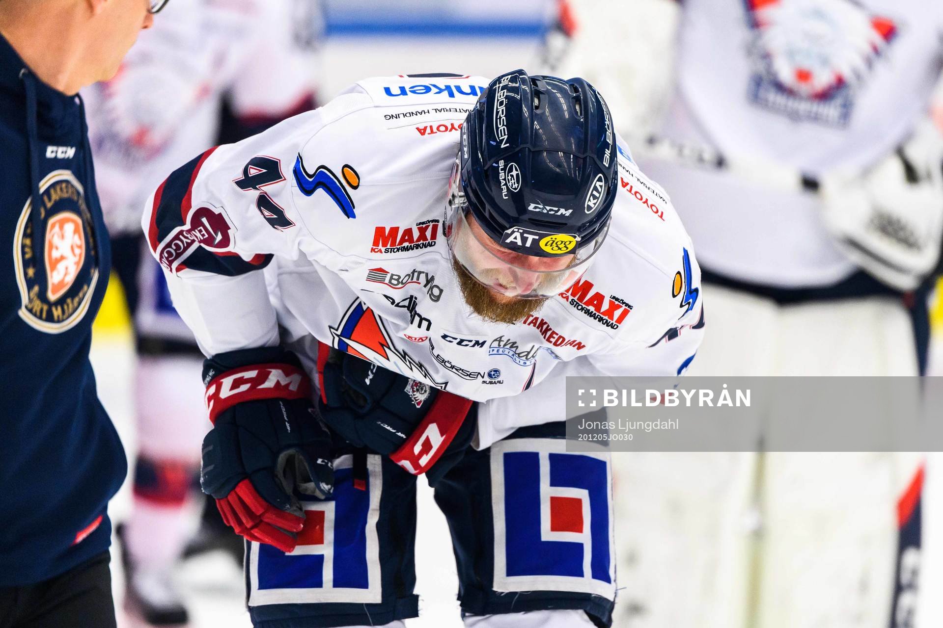 Linköpings Jonas Junland har ont