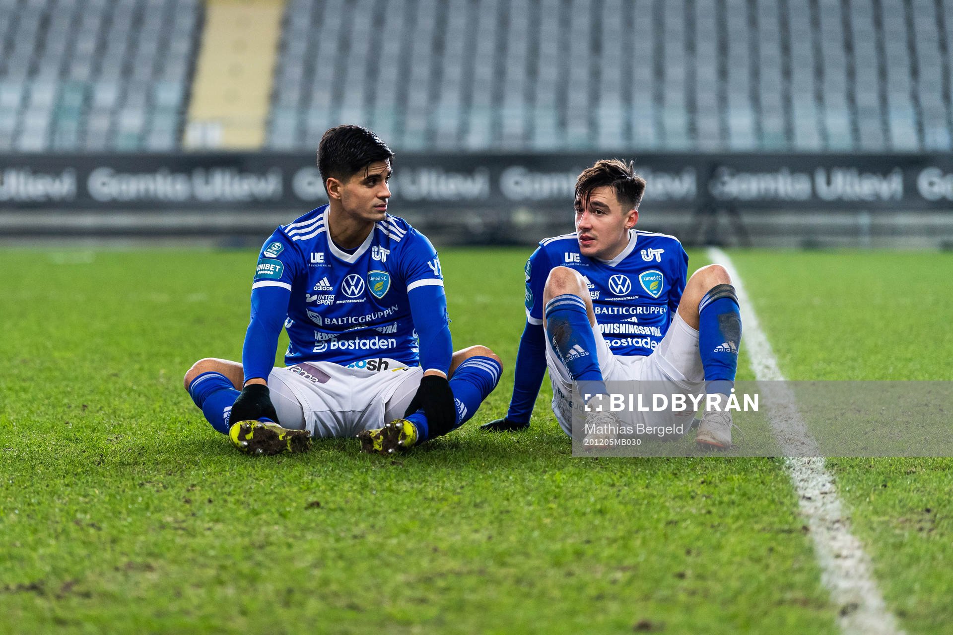 Umeås Dillan Ismail och Deniz Yaldir deppar