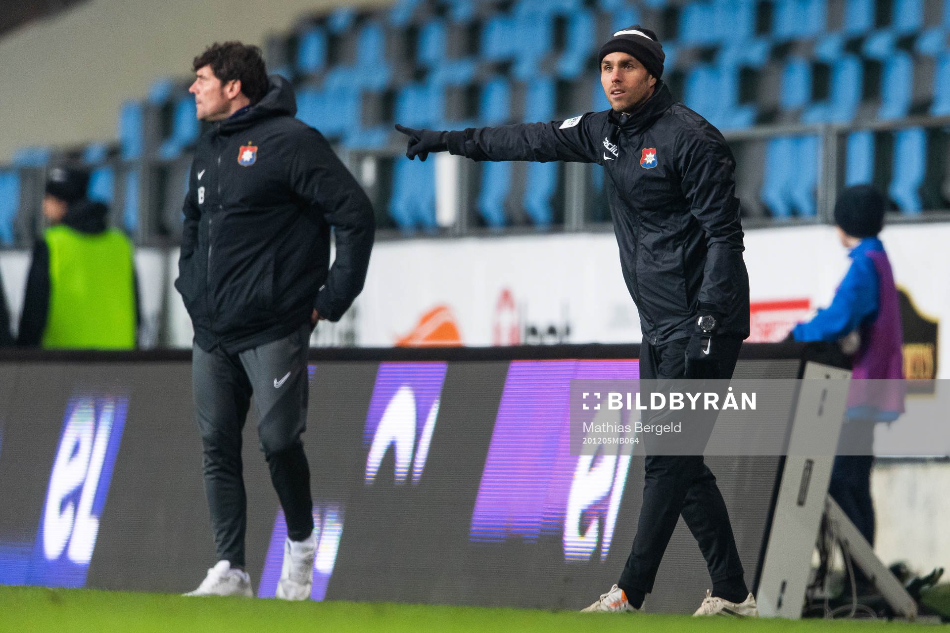 Örgrytes assisterande tränare Johan Elmander