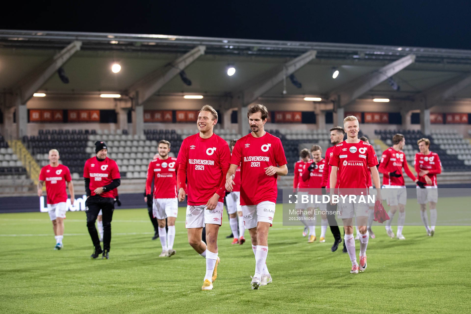 Degerfors Villiam Dahlström och Sebastian Olsson jublar