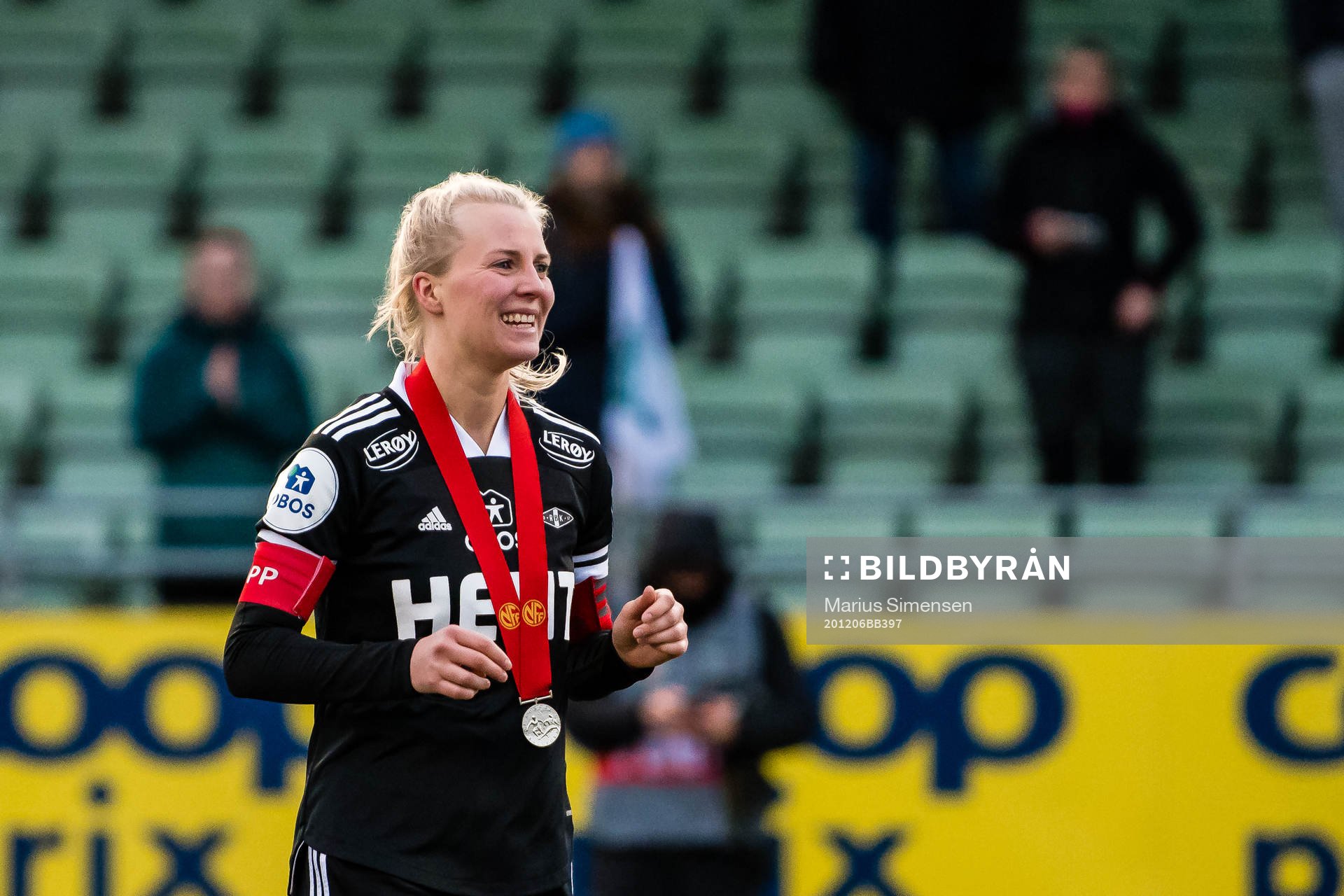 Mali Lilleås Næss of Rosenborg with her silver medal