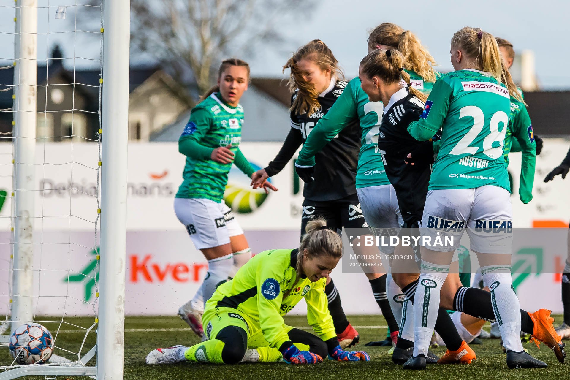 Lisa-Marie Karlseng Utland of Rosenborg scores the 0-1 goal