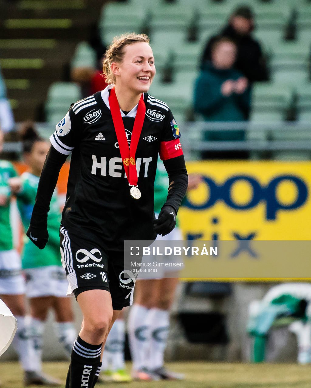 Kristine Minde of Rosenborg with her silver medal