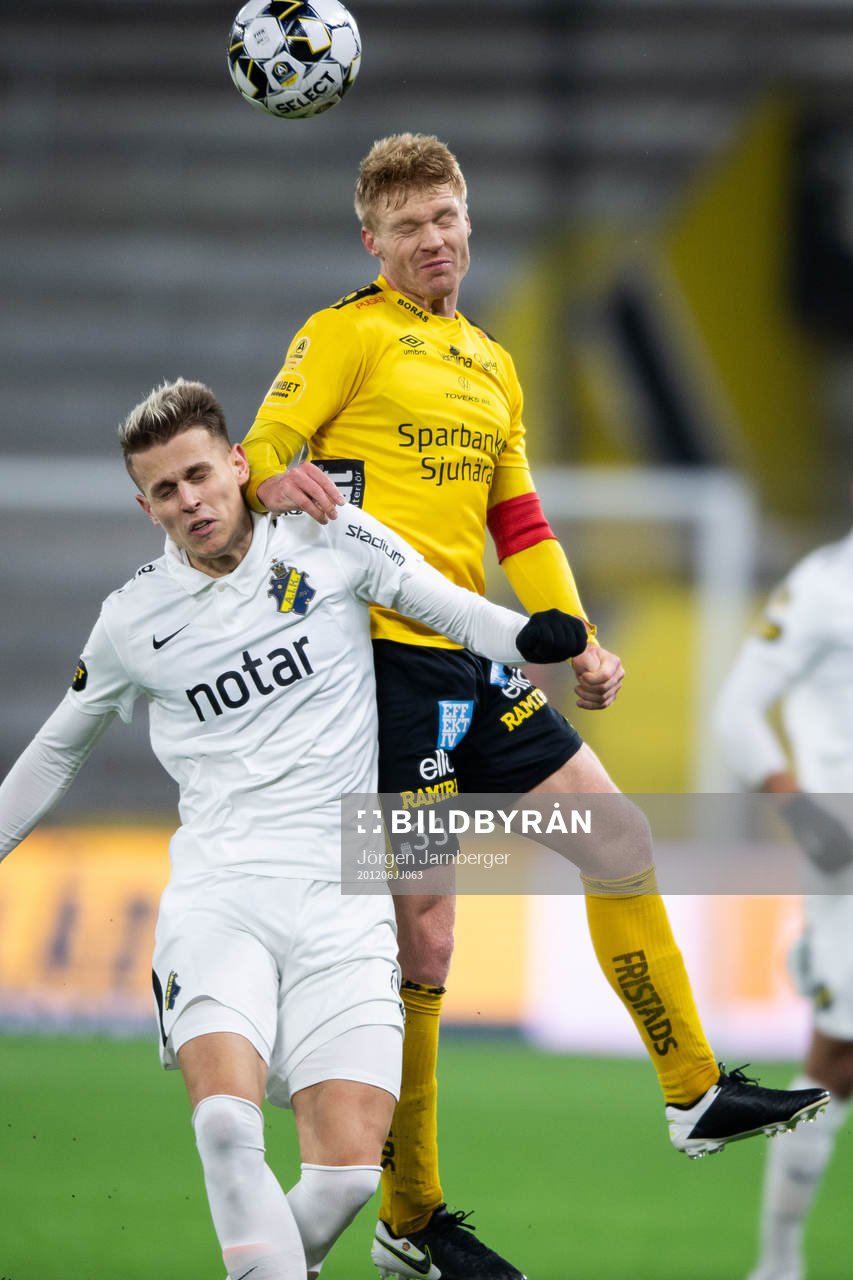 s Bojan Radulovic och Elfsborgs Sivert Nilsen