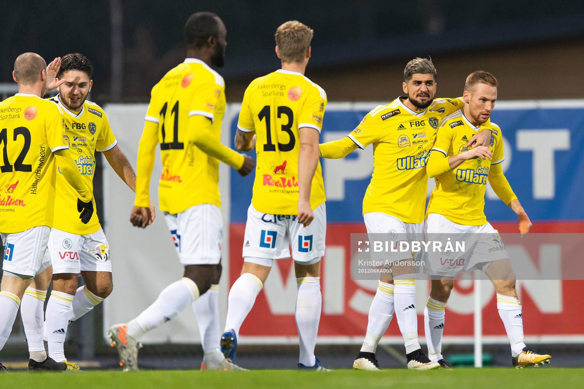 Falkenbergs Tobias Englund jublar