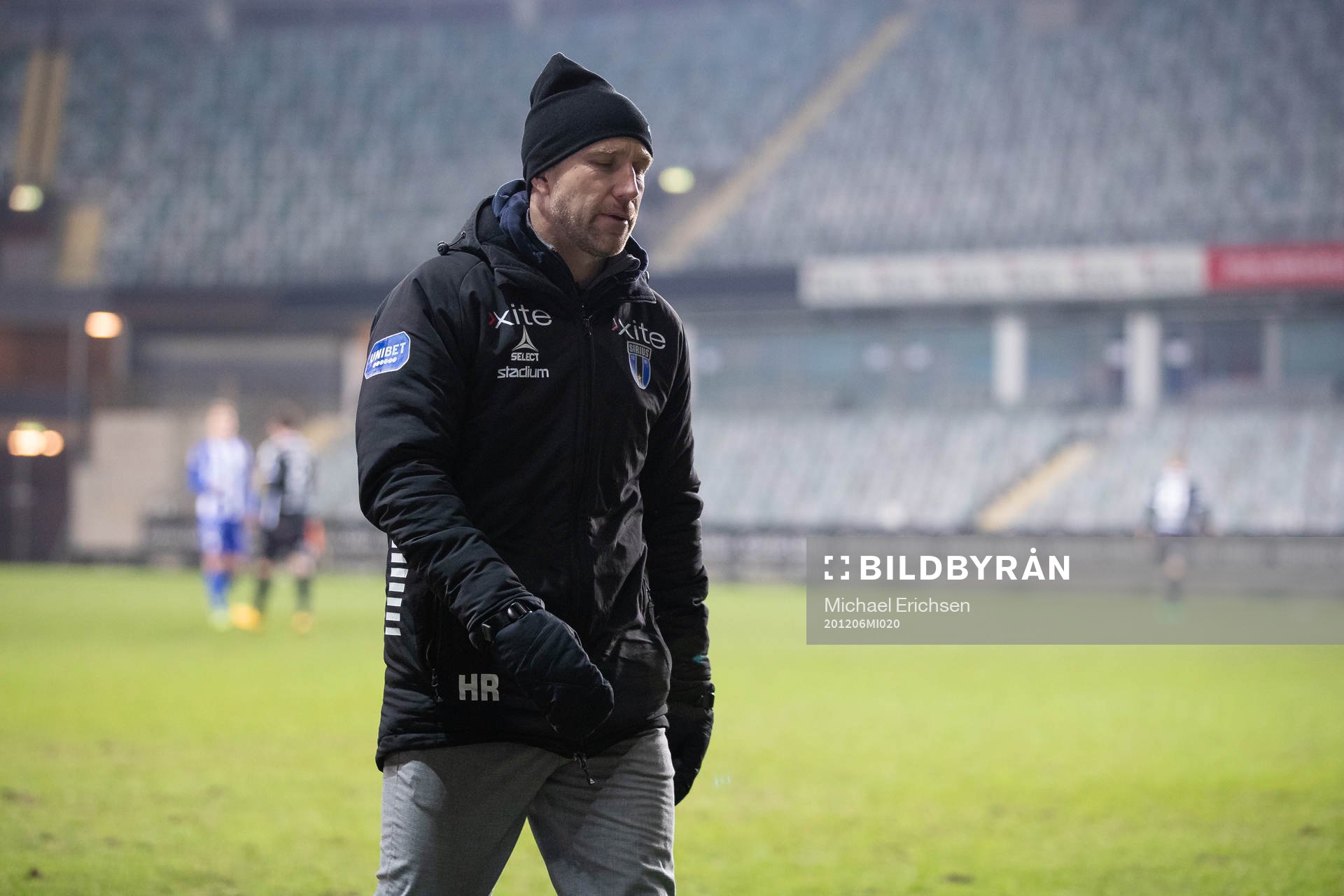 Sirius tränare Henrik Rydström deppar
