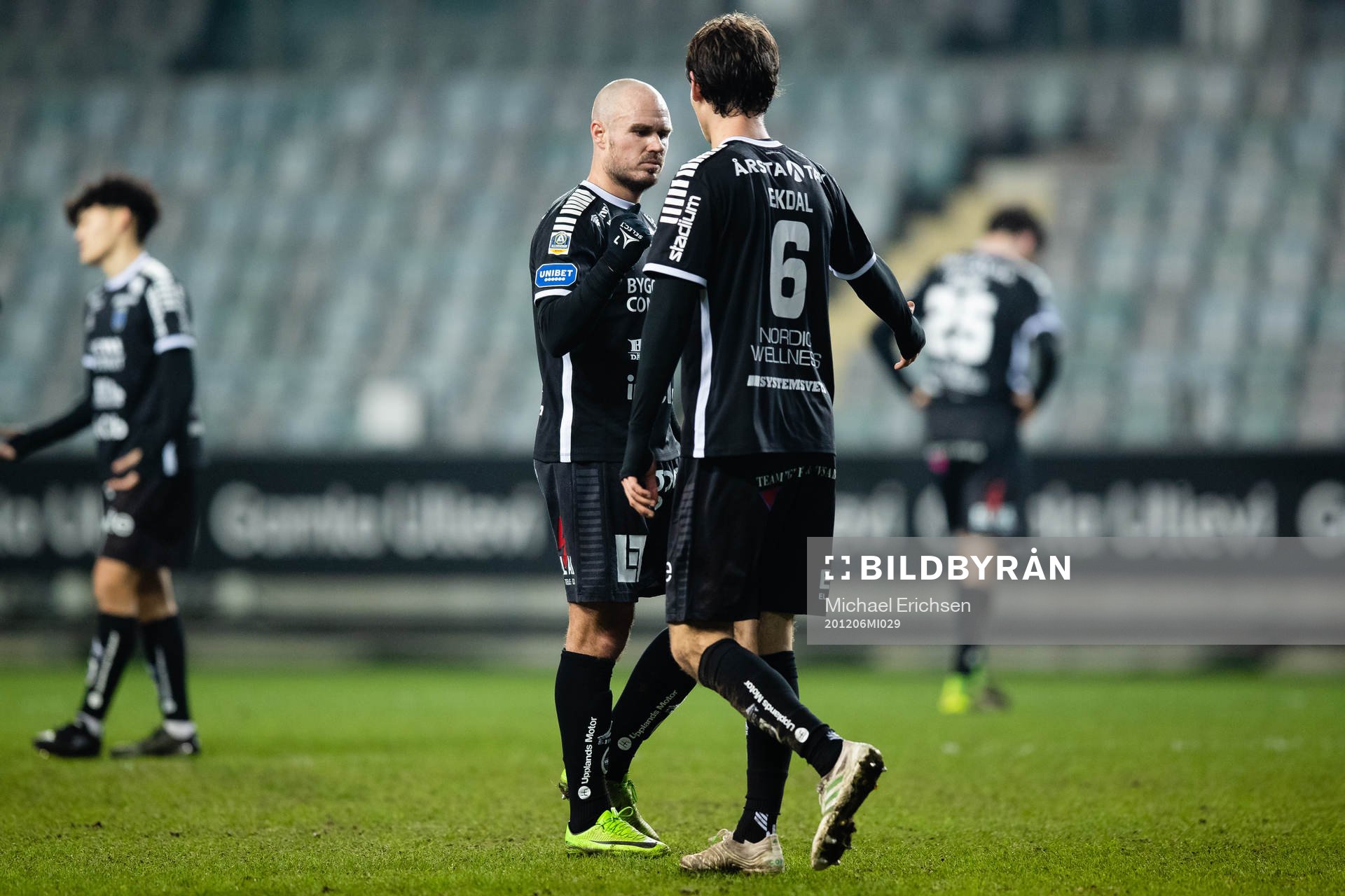 Sirius Niklas Thor och Hjalmar Ekdal deppar