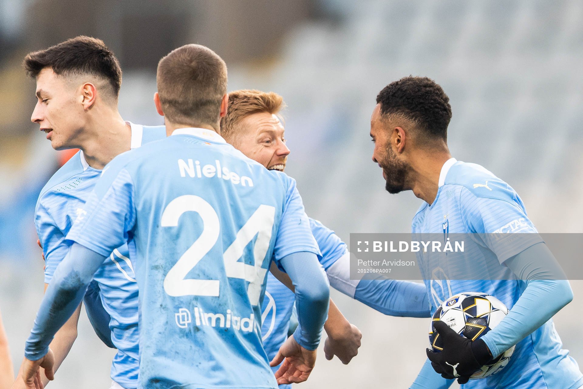 Malmö FFs Isaac Kiese Thelin och Anders Christiansen jublar