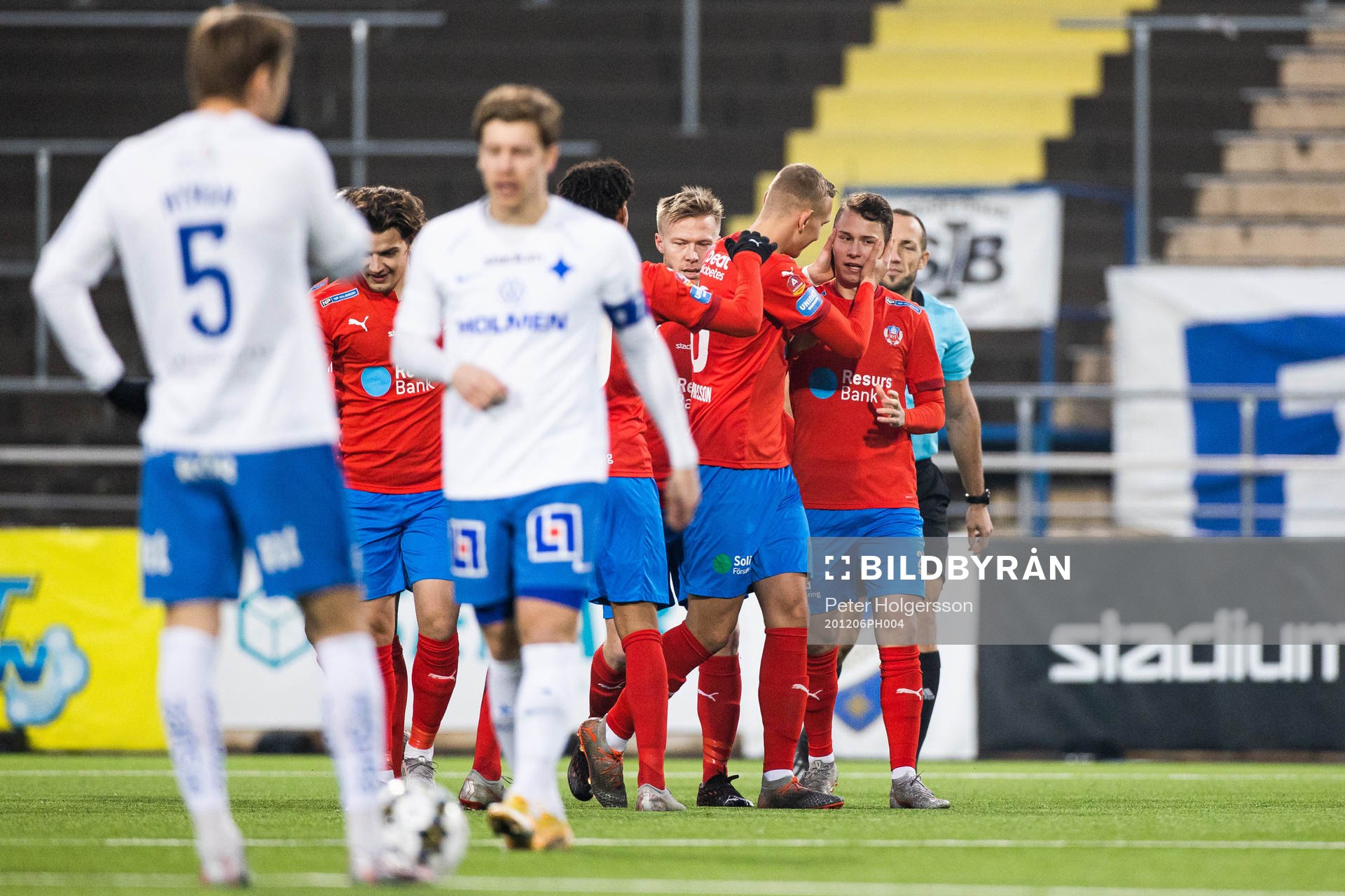 Helsingborgs Helsingborgs Alex Timossi Andersson jublar med
