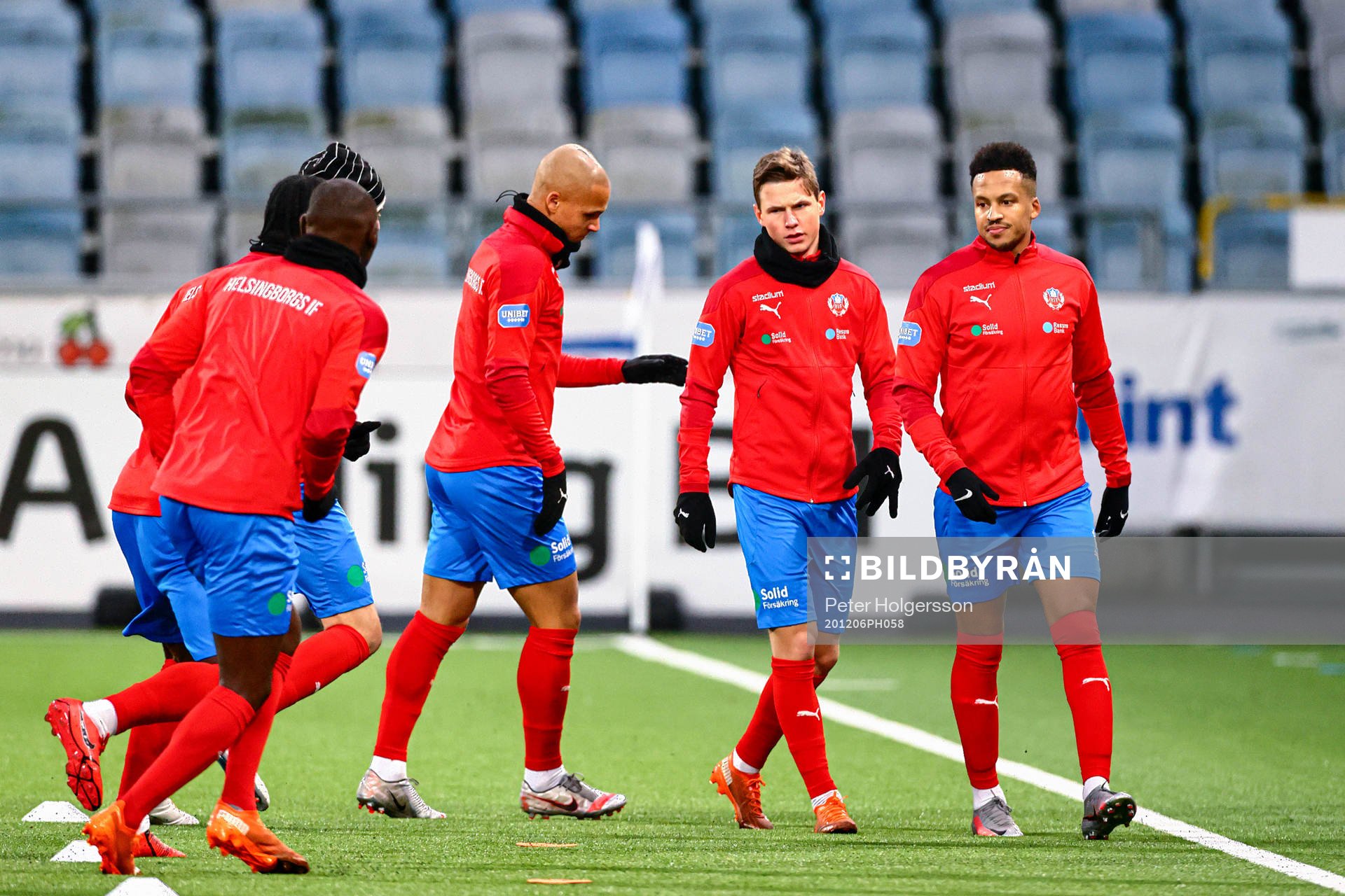 Helsingborgs spelare värmer upp