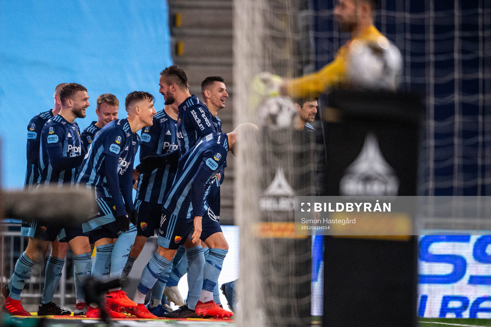 Djurgårdens Jesper Karlström jublar med Fredrik Ulvestad